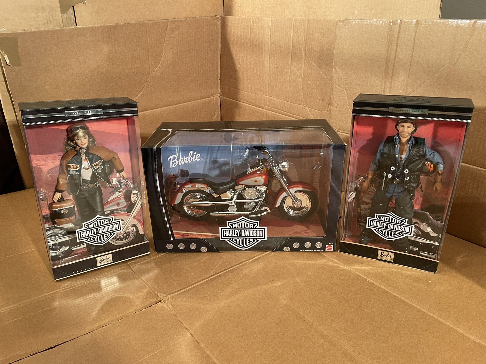 HARLEY-DAVIDSON BARBIE & KEN DOLL WITH HARLEY-DAVIDSON MOTORCYCLE 3 PIECE SET