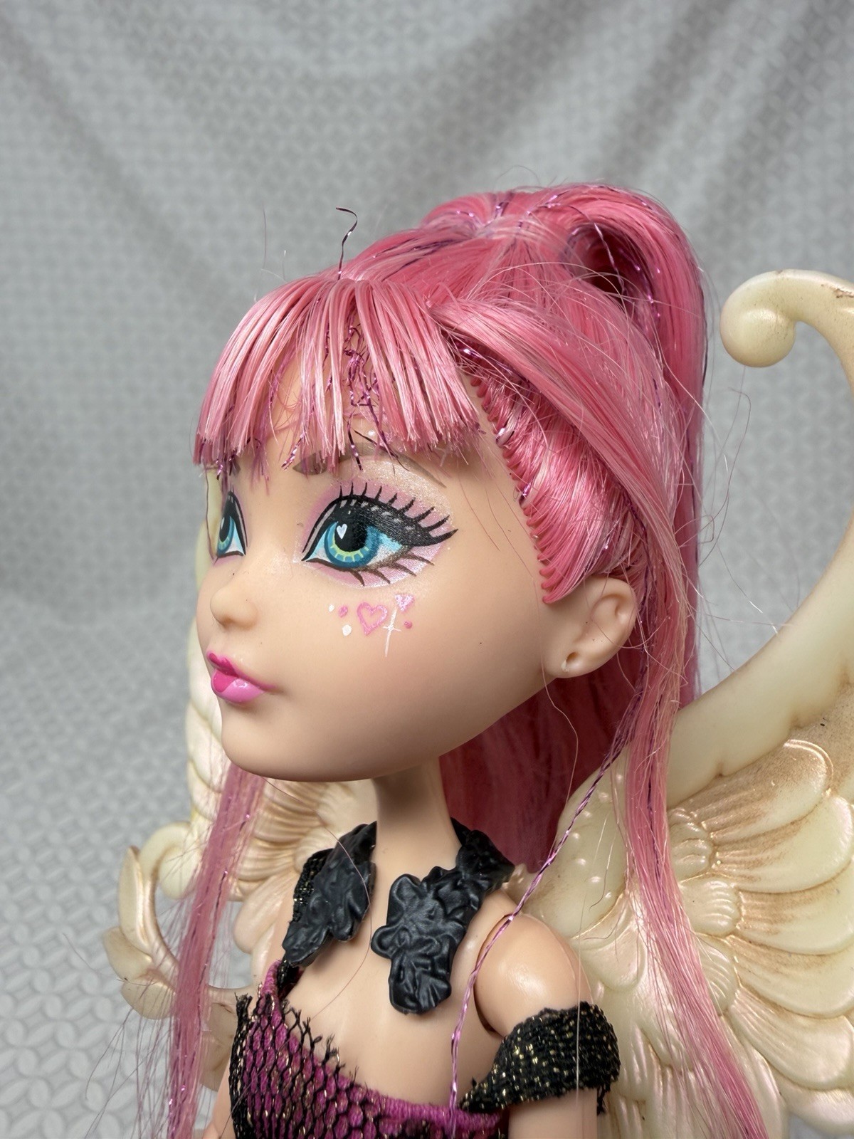 Ever After High Thronecoming C.A. Cupid Doll Dress Wings Shoes Mask Purse