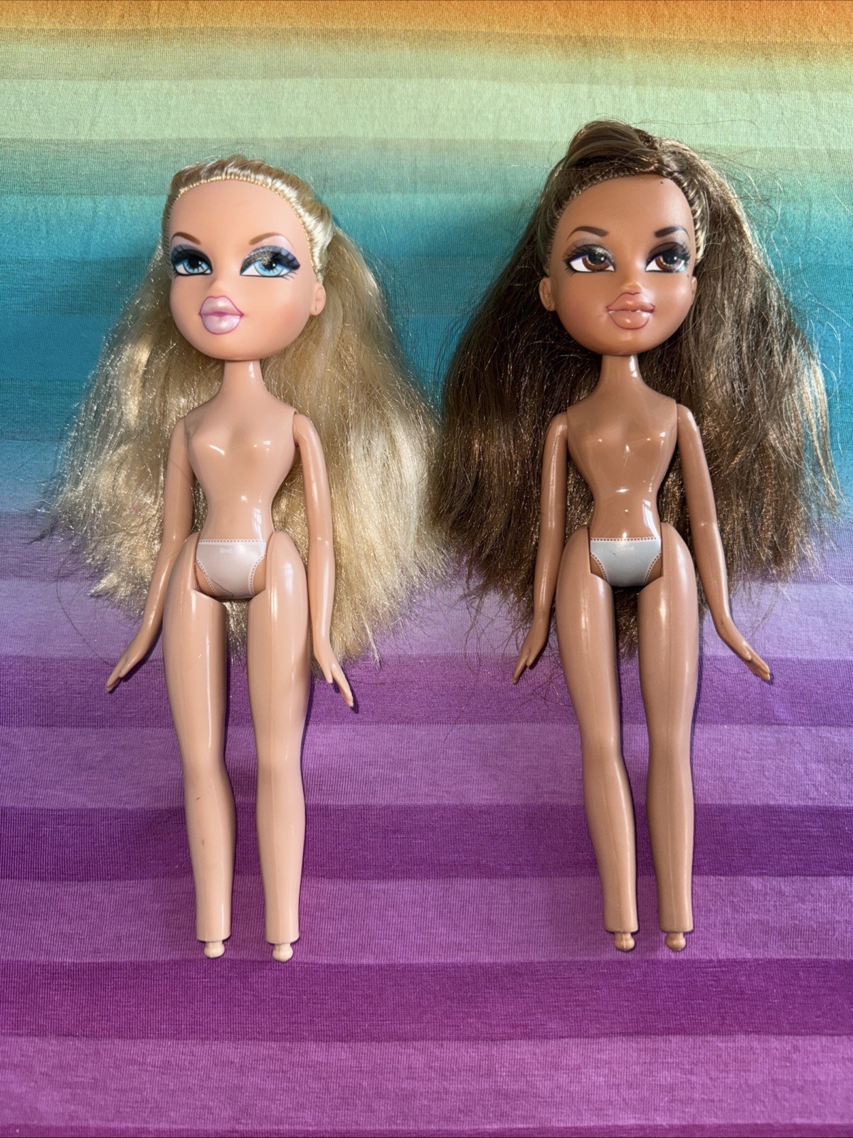 MGA Bratz Doll LOT of 2—-Forever Diamondz *Yasmin & Cloe*—-No Clothes (193)