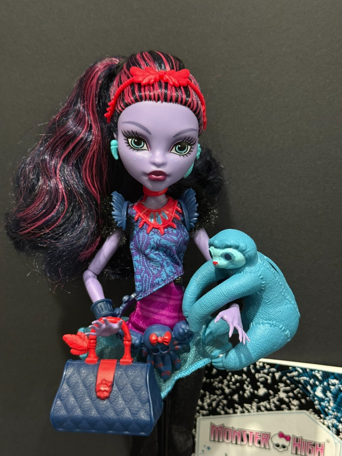 Monster High Jane Boolittle First Wave Release Doll w/ Stand Diary Pet Bag