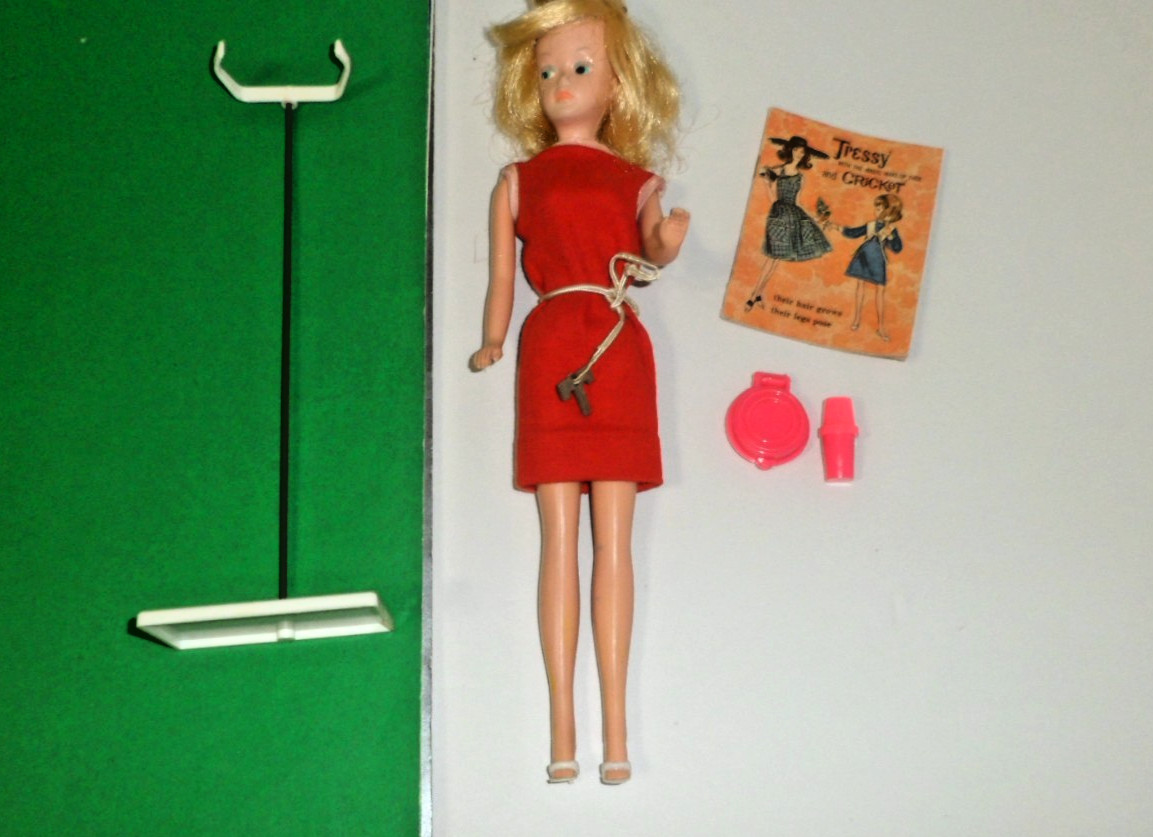 TRESSY DOLL AMERICAN CHARACTER 12″ FASHION DOLL MARY MAKE UP FACE KEY GROW HAIR