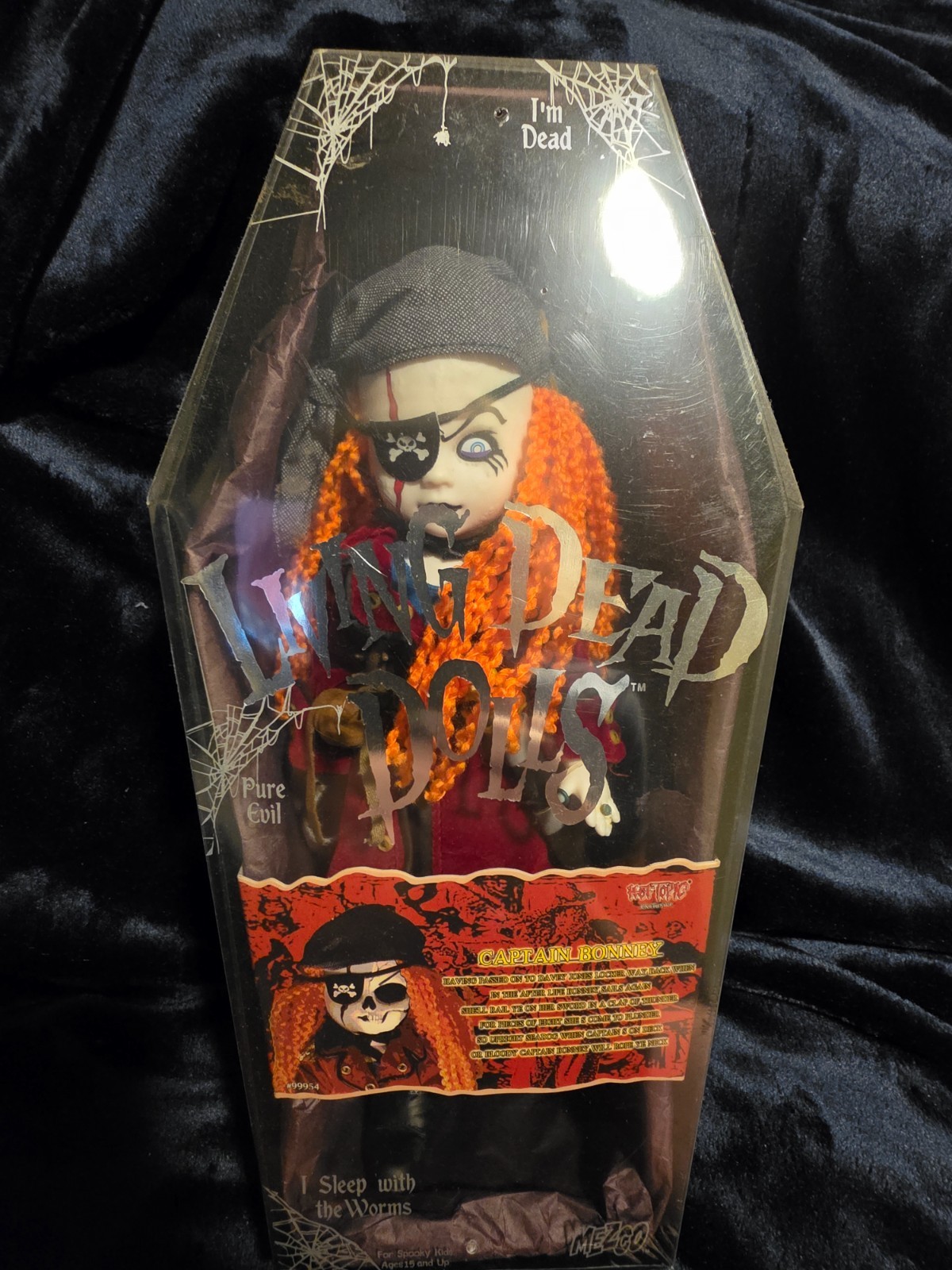 *MSIB* Mezco Living Dead Doll 10″ Captain Bonney 2000 *Hot Topic Excl*