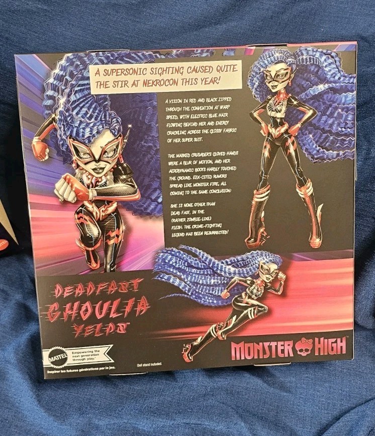2024 SDCC EXCLUSIVE Monster High Deadfast Ghoulia Yelps Doll Sealed.