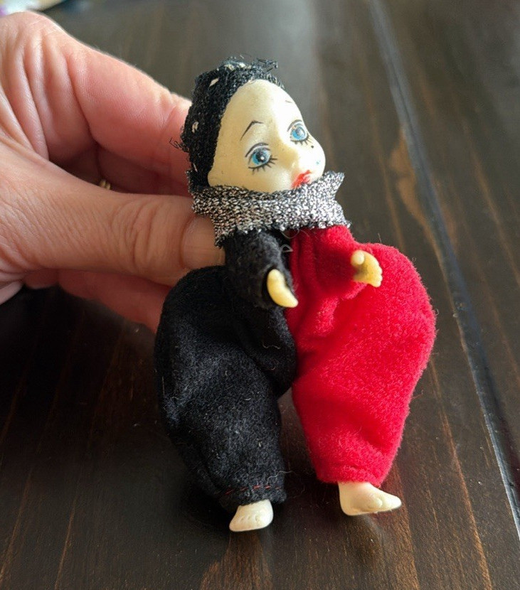 Lucky Hugger Clown Pencil Topper