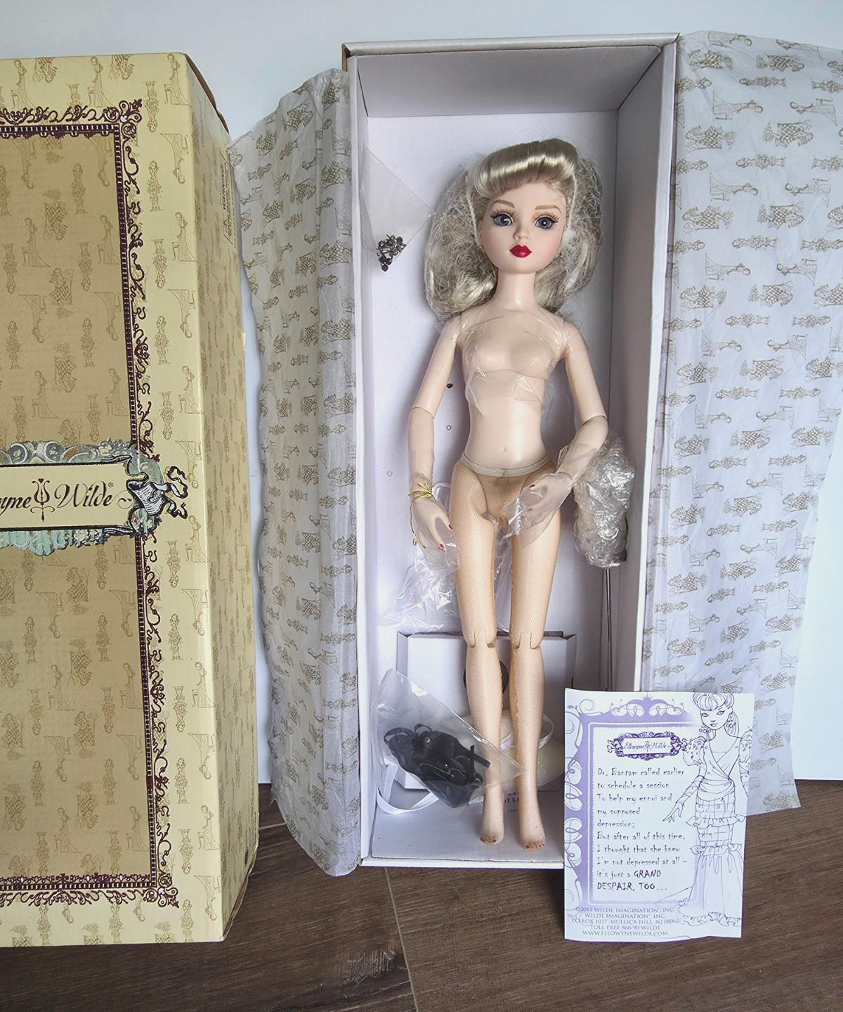Nude ELLOWYNE WILDE 16” GRAND DESPAIR TOO Vinyl doll Articulated & Box