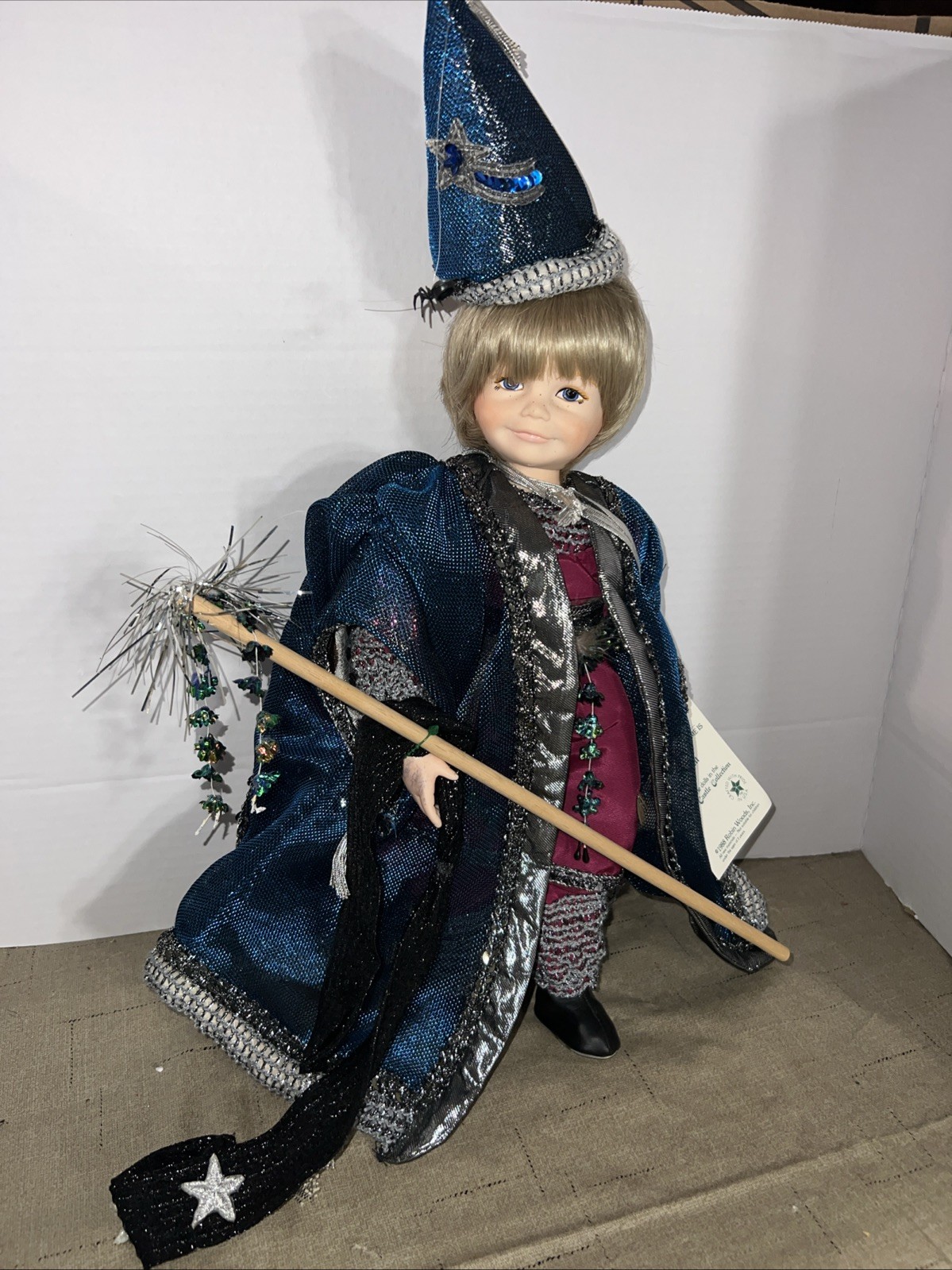 ROBIN WOODS CAMELOT CASTLE COLLECTION- Vtg 14” DOLL Merlin Camelot 1988 Wizard