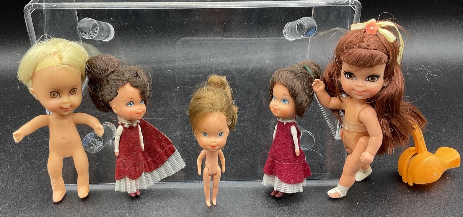 VINTAGE 1967 LIDDLE KIDDLE AND SKEDIDDLE FIGURE LOT ?