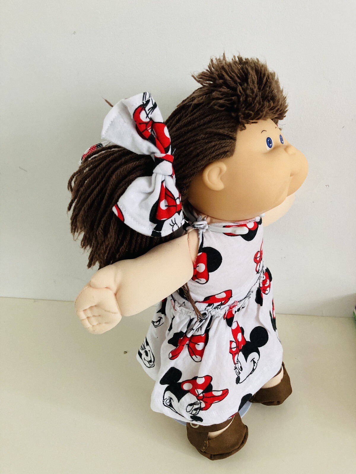 Cabbage Patch Doll Girl Xavier Roberts Brown Hair Blue Eyes