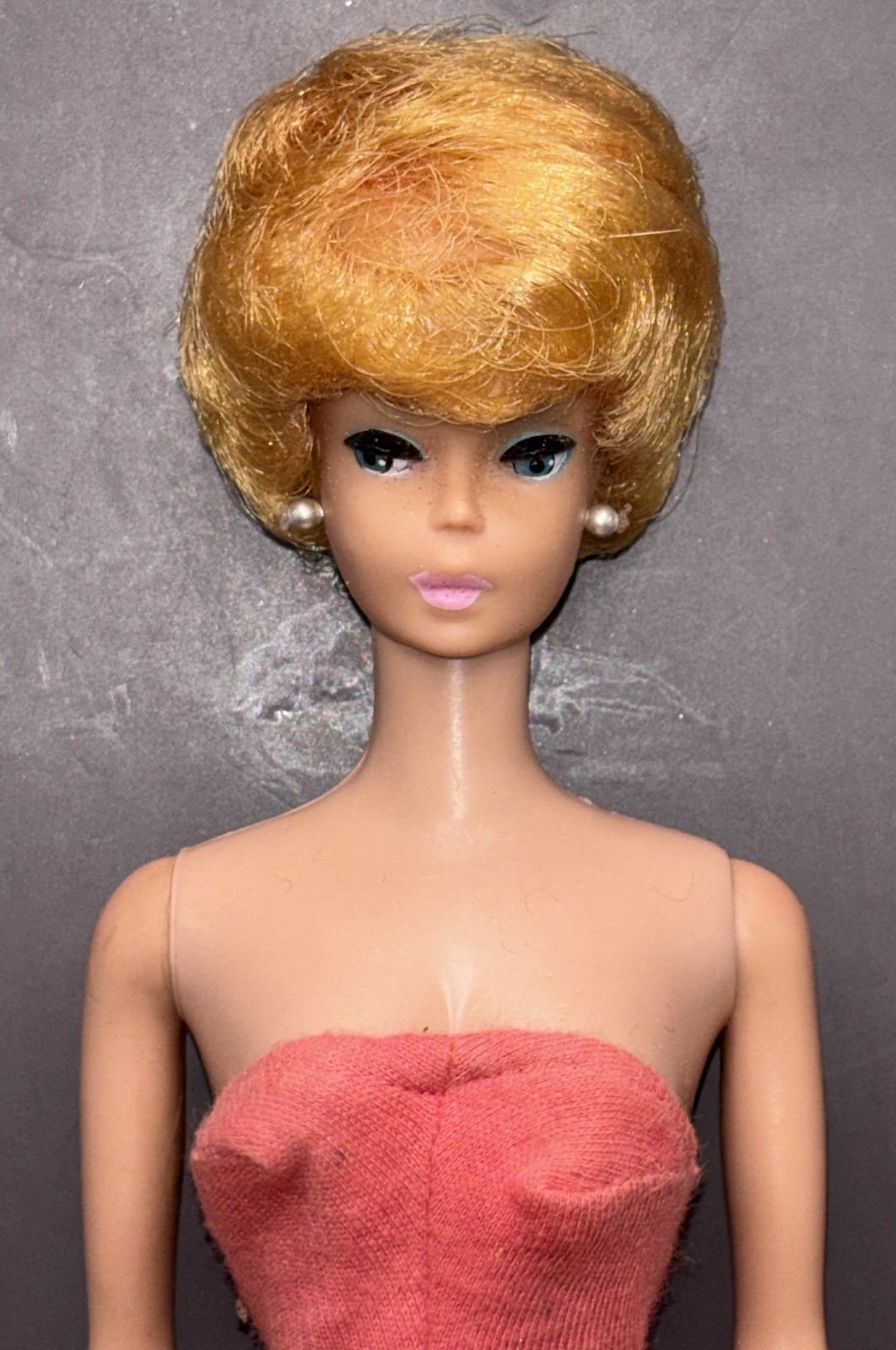 VINTAGE BARBIE DOLL BUBBLE CUT STRAWBERRY BLONDE PINK LIPS WHITE CORAL SWIMSUIT