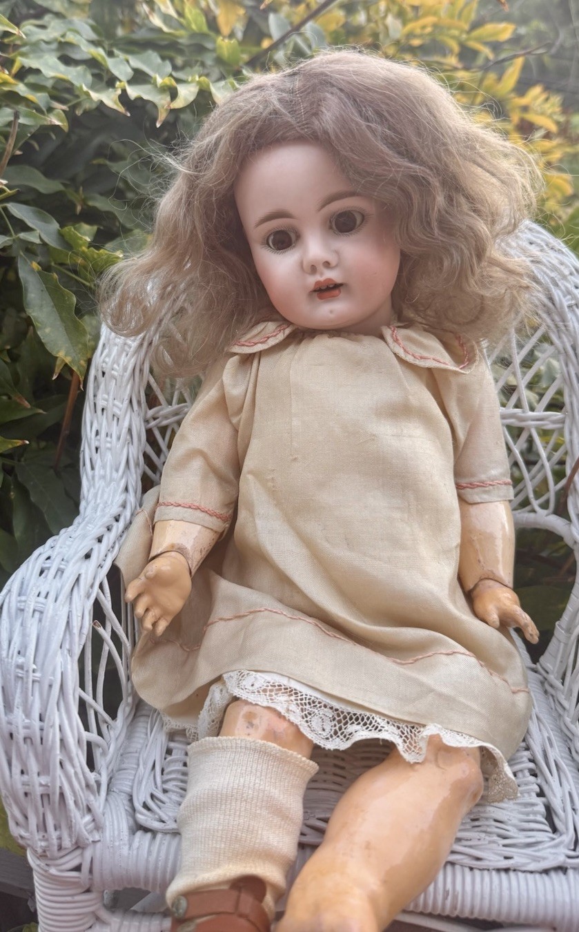Bähr & Pröschild 204 Bisque Socket Head Character Doll, 15 ” EUC