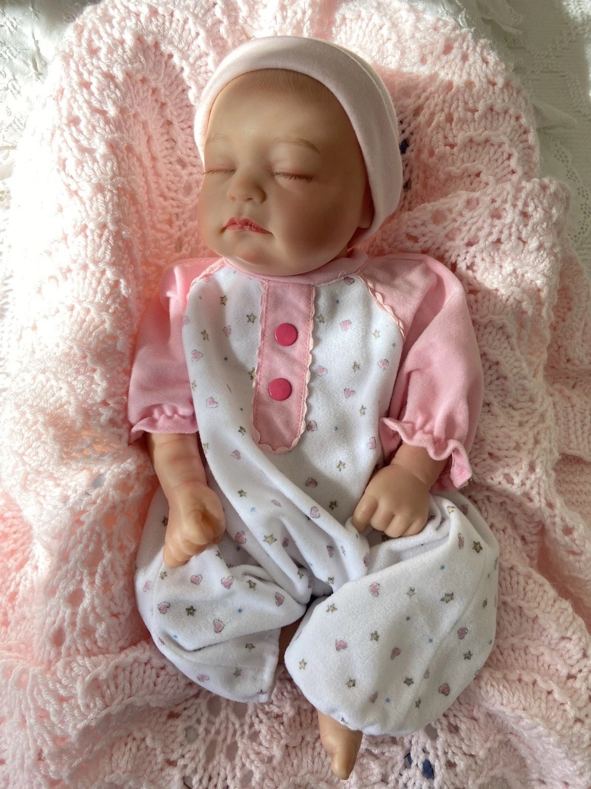16″ Newborn Girl Closed Eyes Lifelike Atomically Correct Reborn Vinyl Baby Doll