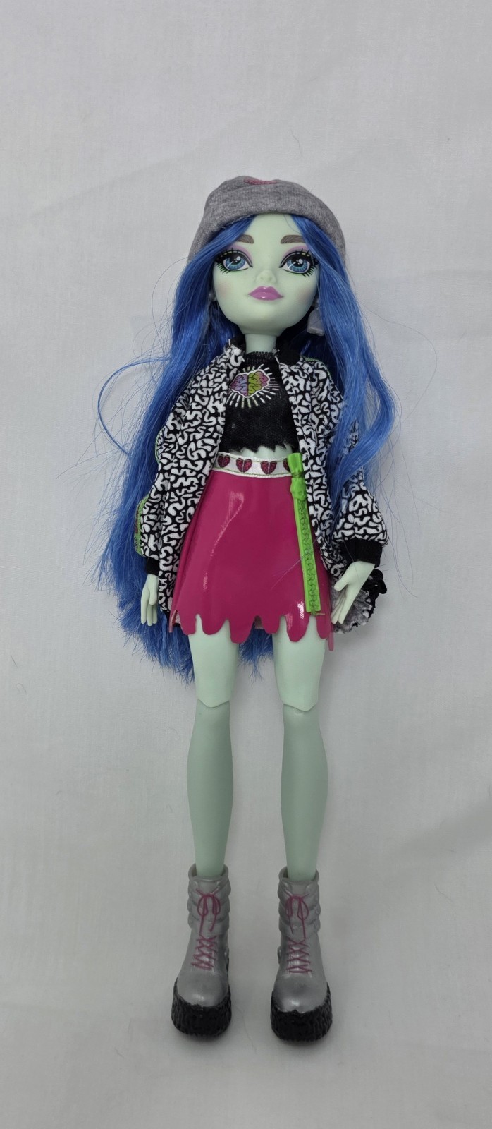 Monster High Ghoulia Yelps Doll