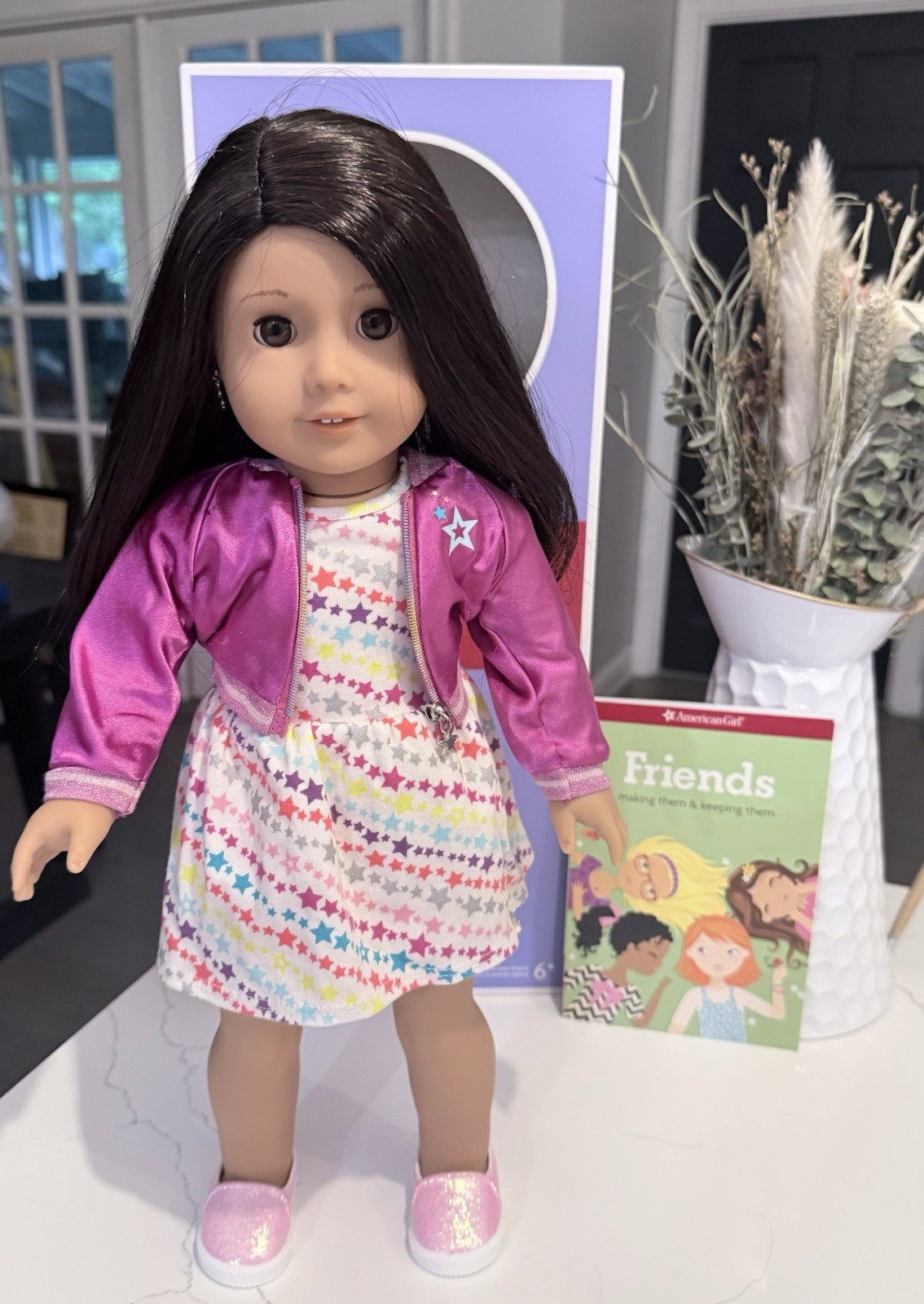 American Girl Doll Just Like You #25 (Brown Eyes, Black Hair) w/ Box & Book