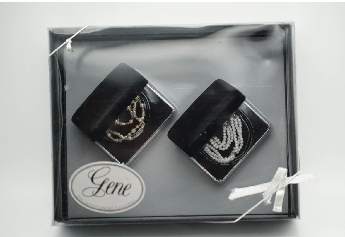 The Ashton-Drake Gallaries – Gene’s Jewelry Set 92938 – New In Box
