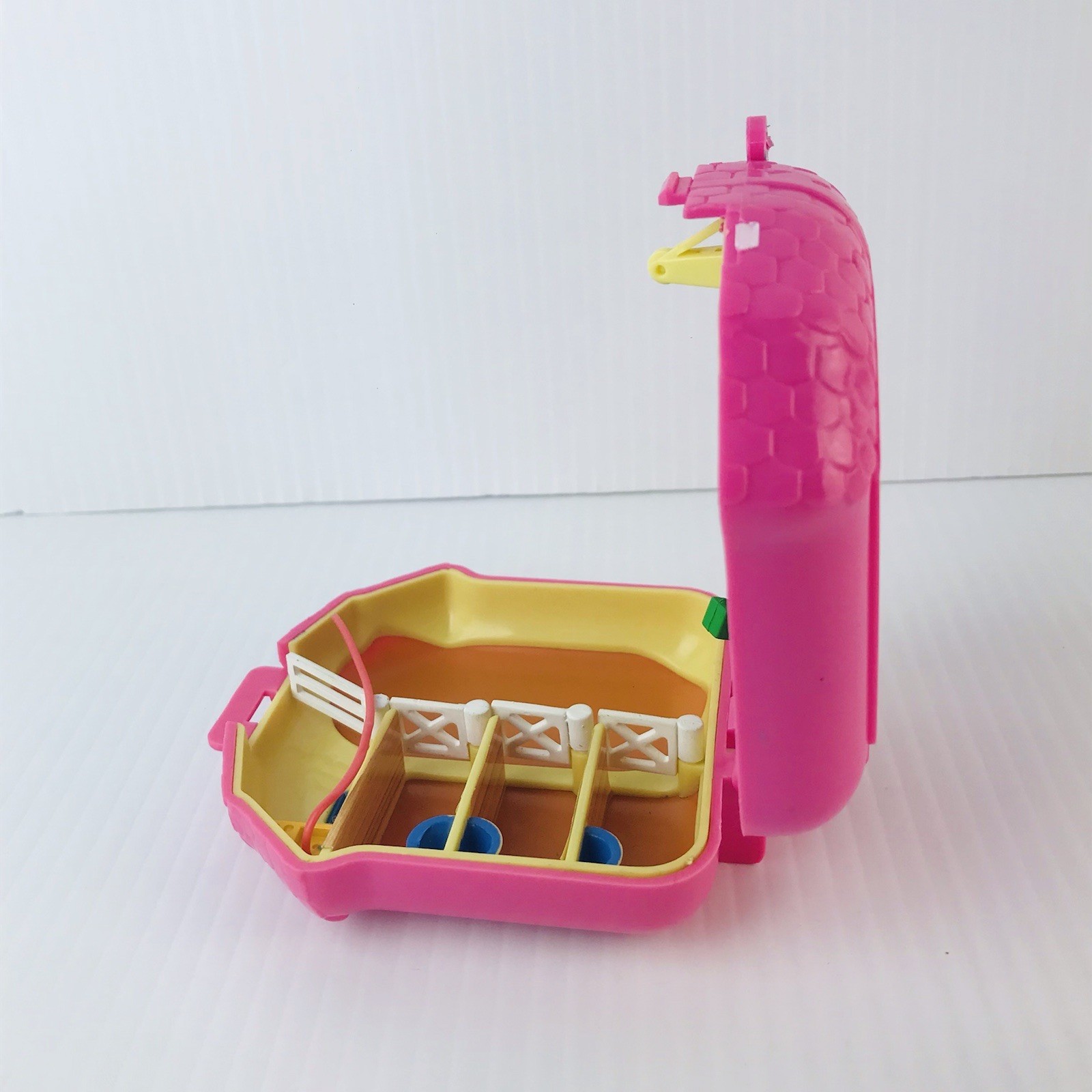 Polly Pocket Figures + Clone HAPPY TRAILS Club Horse Stable 1994 Vintage Compact