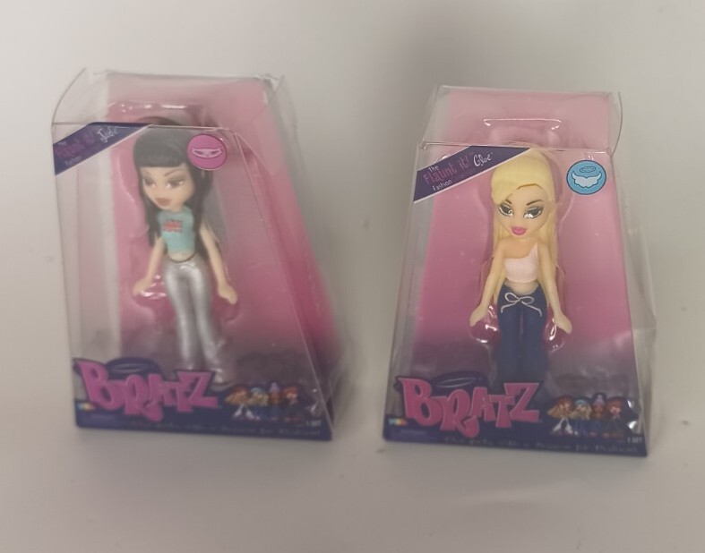 Bratz The Flaunt it Fashion Collection Dolls Minis Cloe & Jade Lot of 2