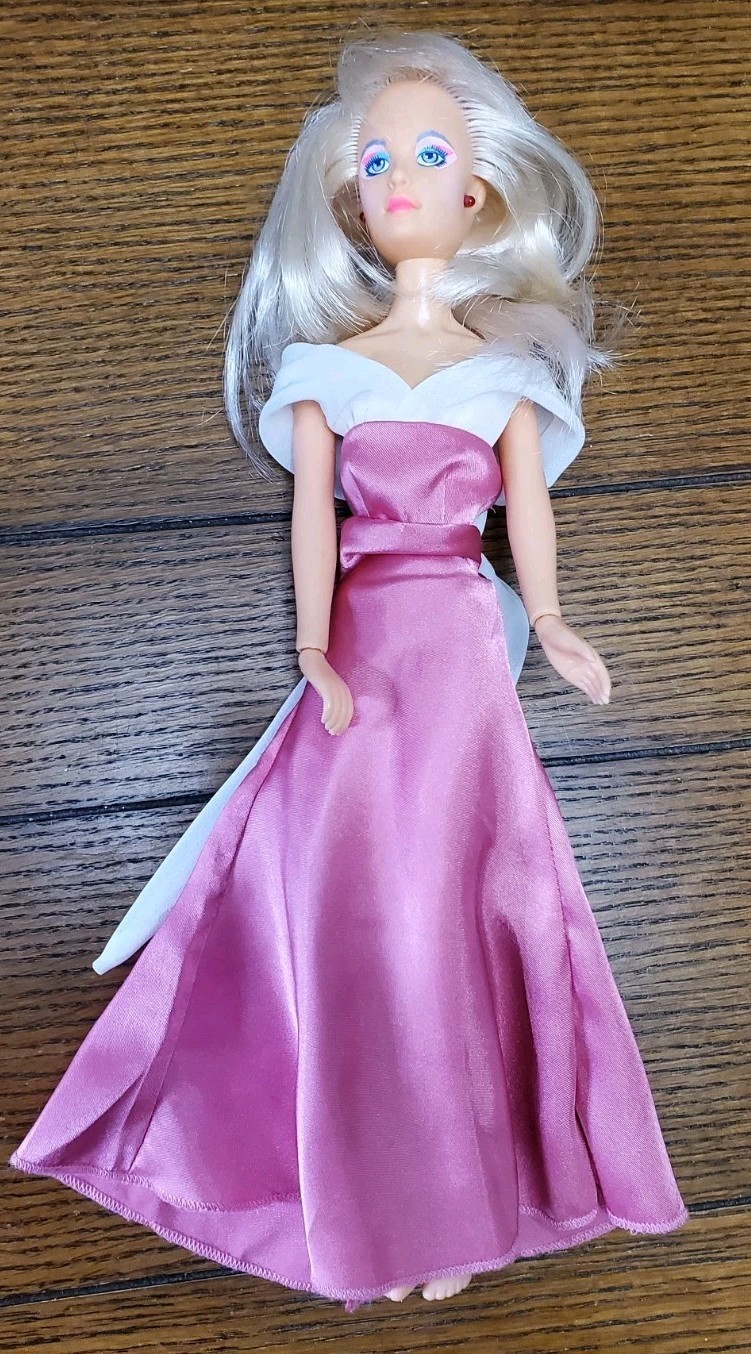Vintage 1985 Jem & the Holograms Jerrica Doll Outfit Earrings Pink Dress