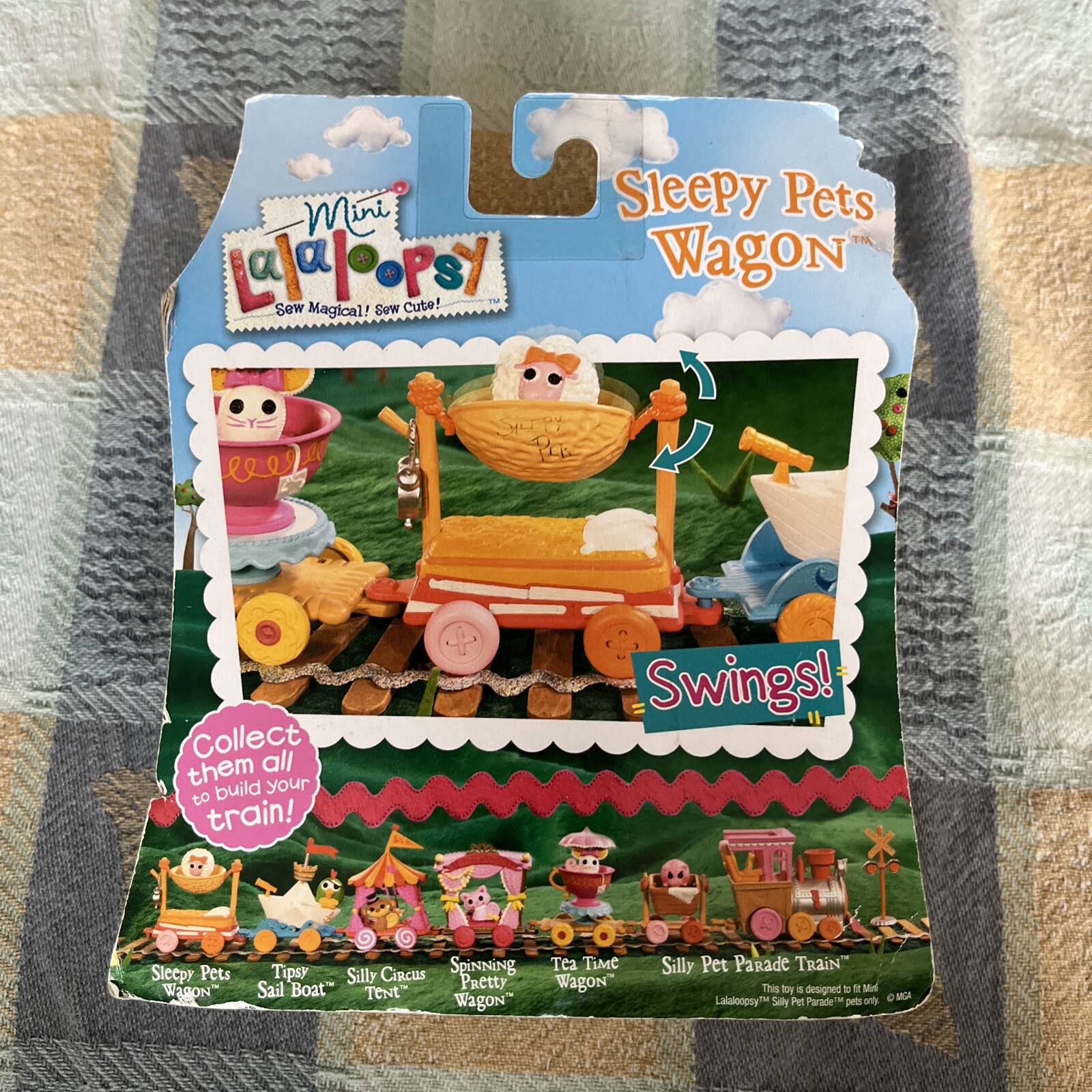 MINI LALA LOOPSY SILLY PET PARADE SLEEPY PETS WAGON W/SHEEP SEW MAGICAL SEW CUTE