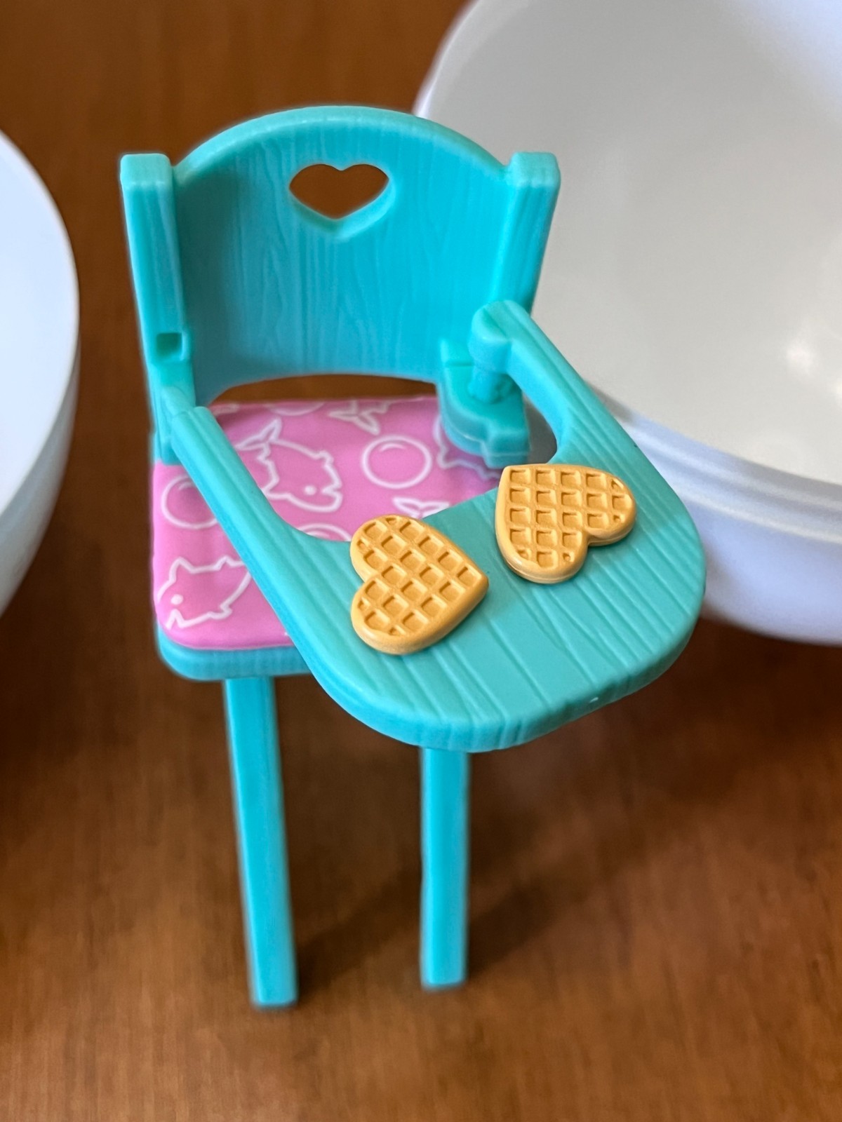 Zuru 5 Surprise My Mini Baby Series 2 Teal High Chair (B)