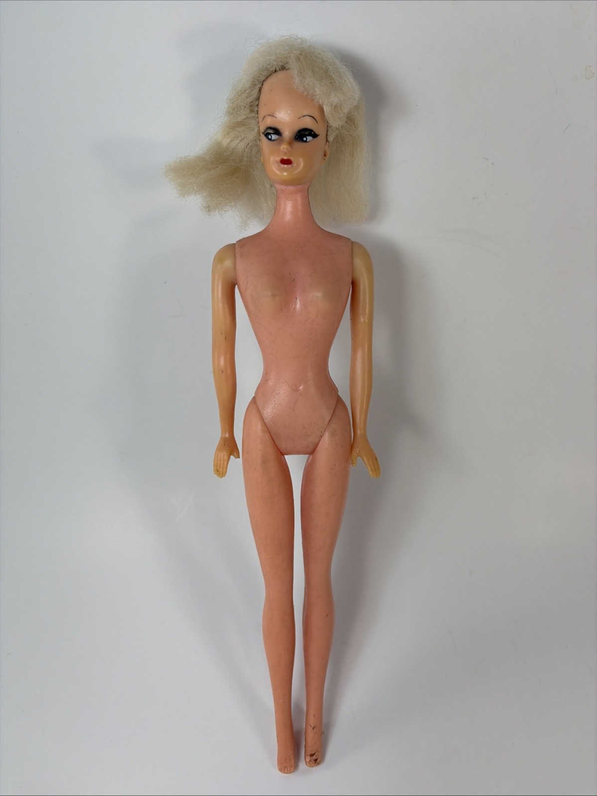 Davtex Platinum Blonde Barbie Style doll straight legs 11.5″ HK used some wear