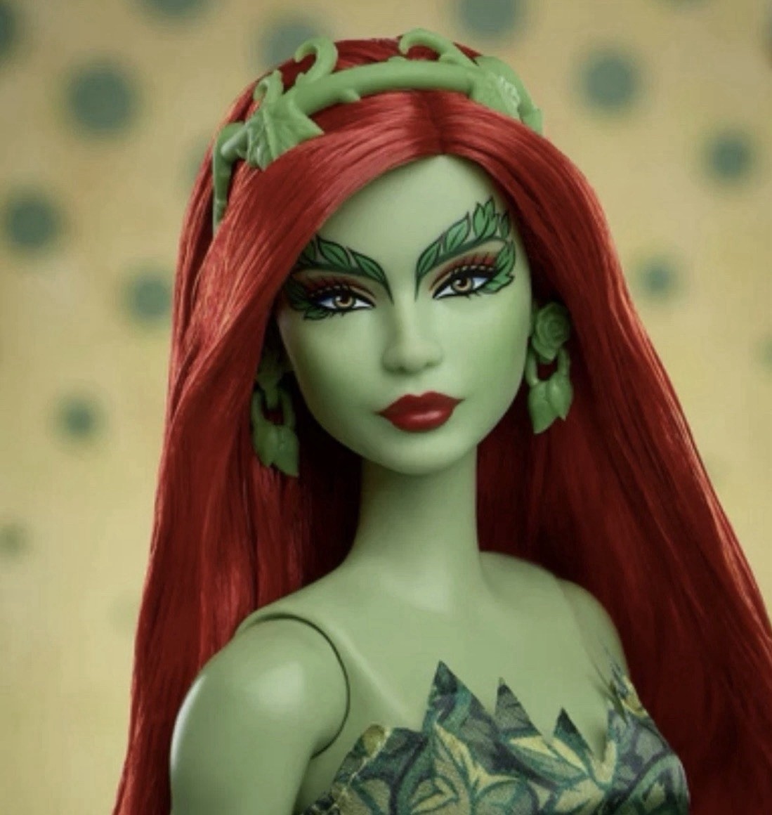 Poison Ivy Barbie Doll NIB SEALED In Shipper Batman 85th Anniversary Edition