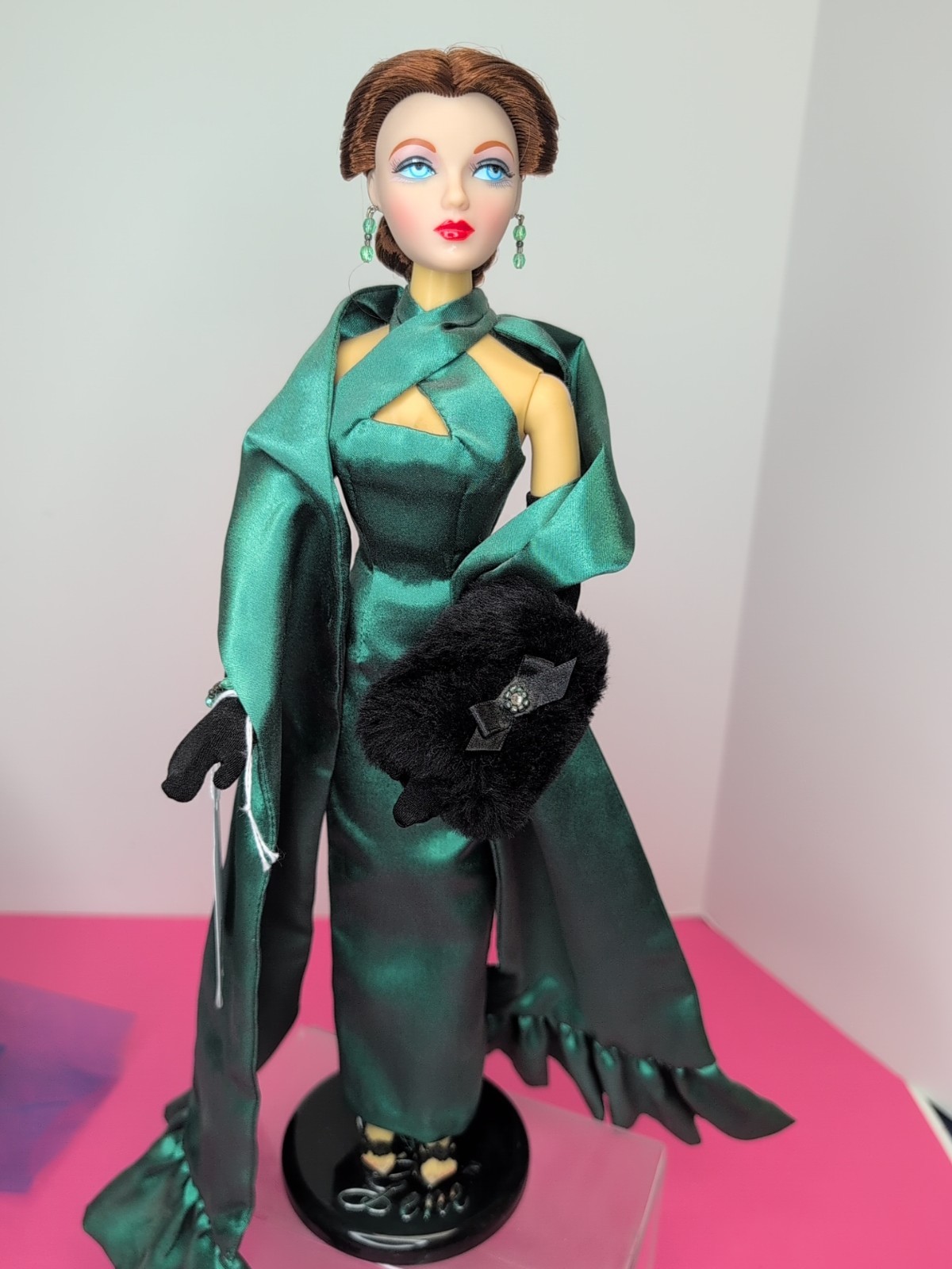 16” Ashton Drake Gene Doll “Criss Cross” Elegant Emerald Green Gown Yellowing#A2
