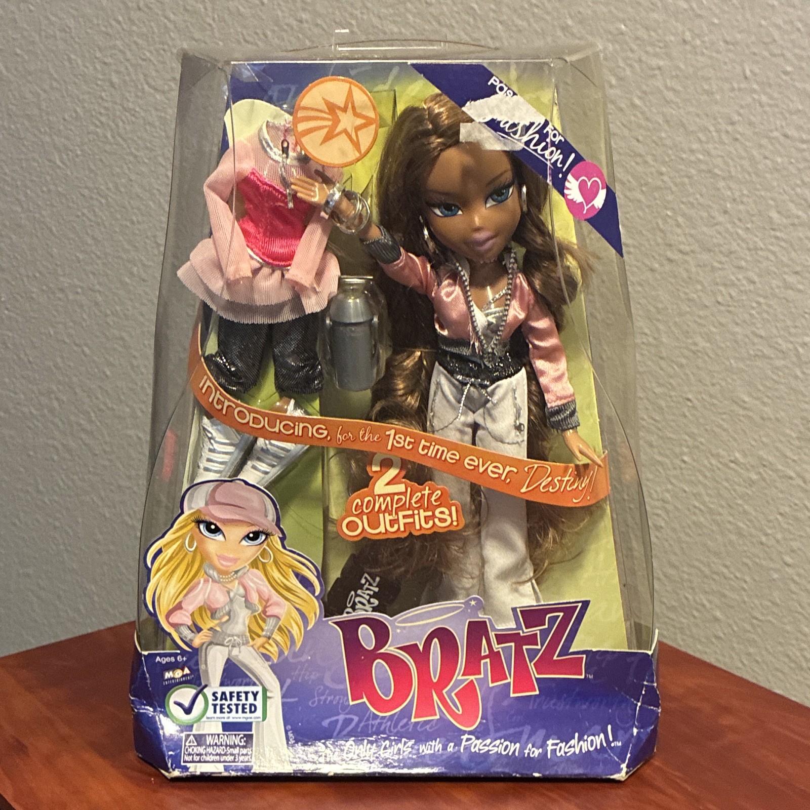 Bratz Destiny 10in Fashion Doll Brown Wavy Hair Blue Eyes w/ 2 Outfits + Accs