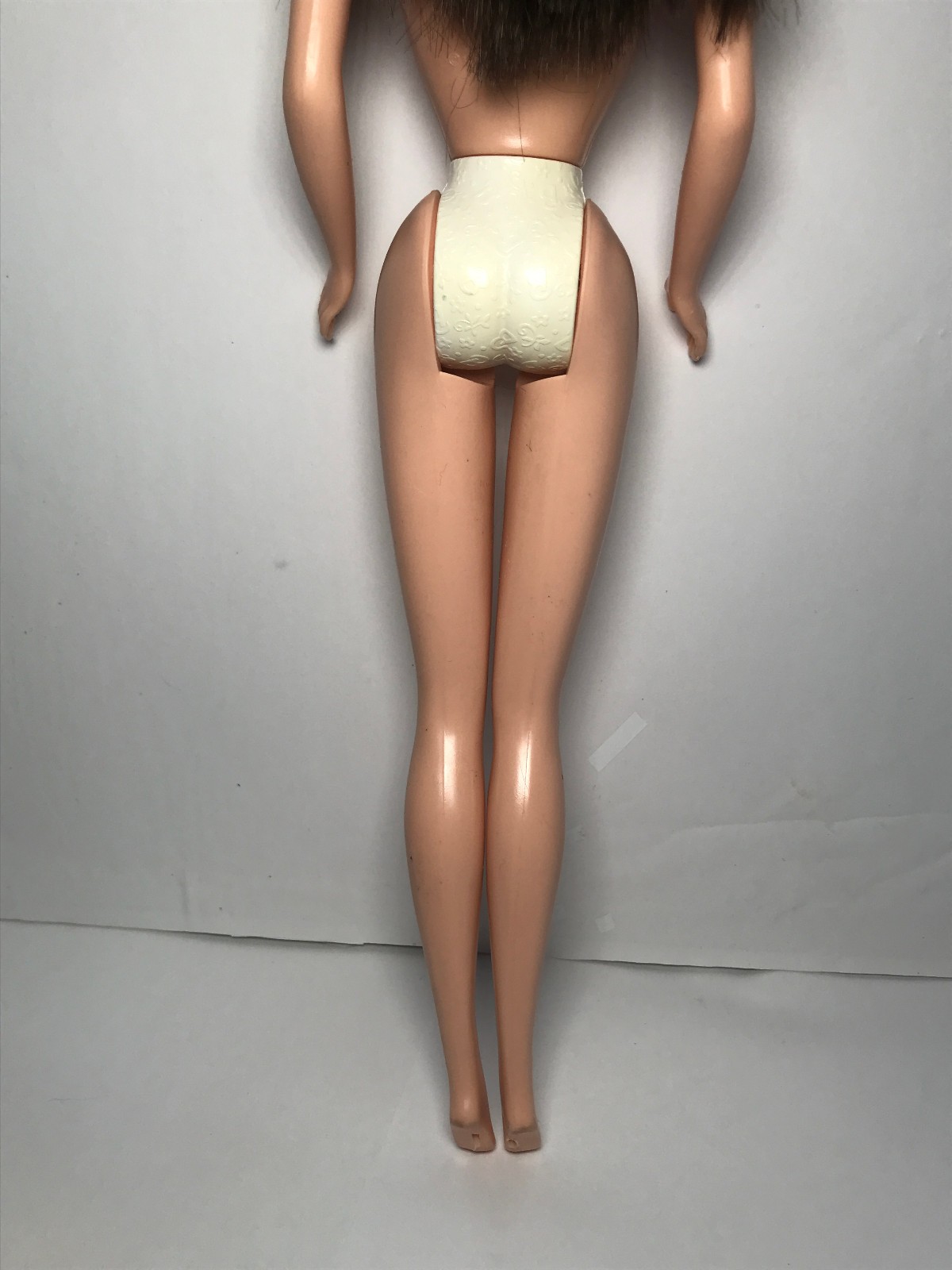 Nude Barbie 2000 Hip 2 Be Square Dark Brown Hair Blue Eyes CEO Face #28315 Doll