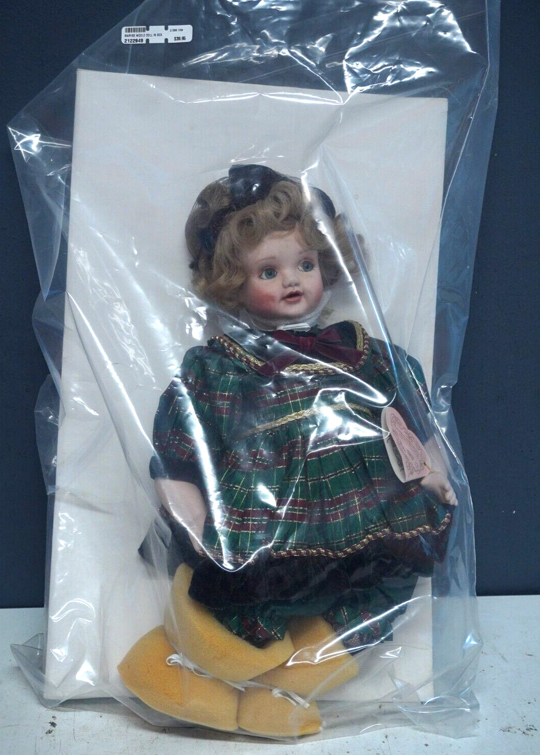 Vintage Porcelain Doll NICOLE 16″ Doll