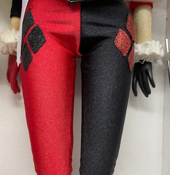 Tonner 2014 Harley Quinn Deluxe Athletic Body Doll 22″ – Never Removed from Box
