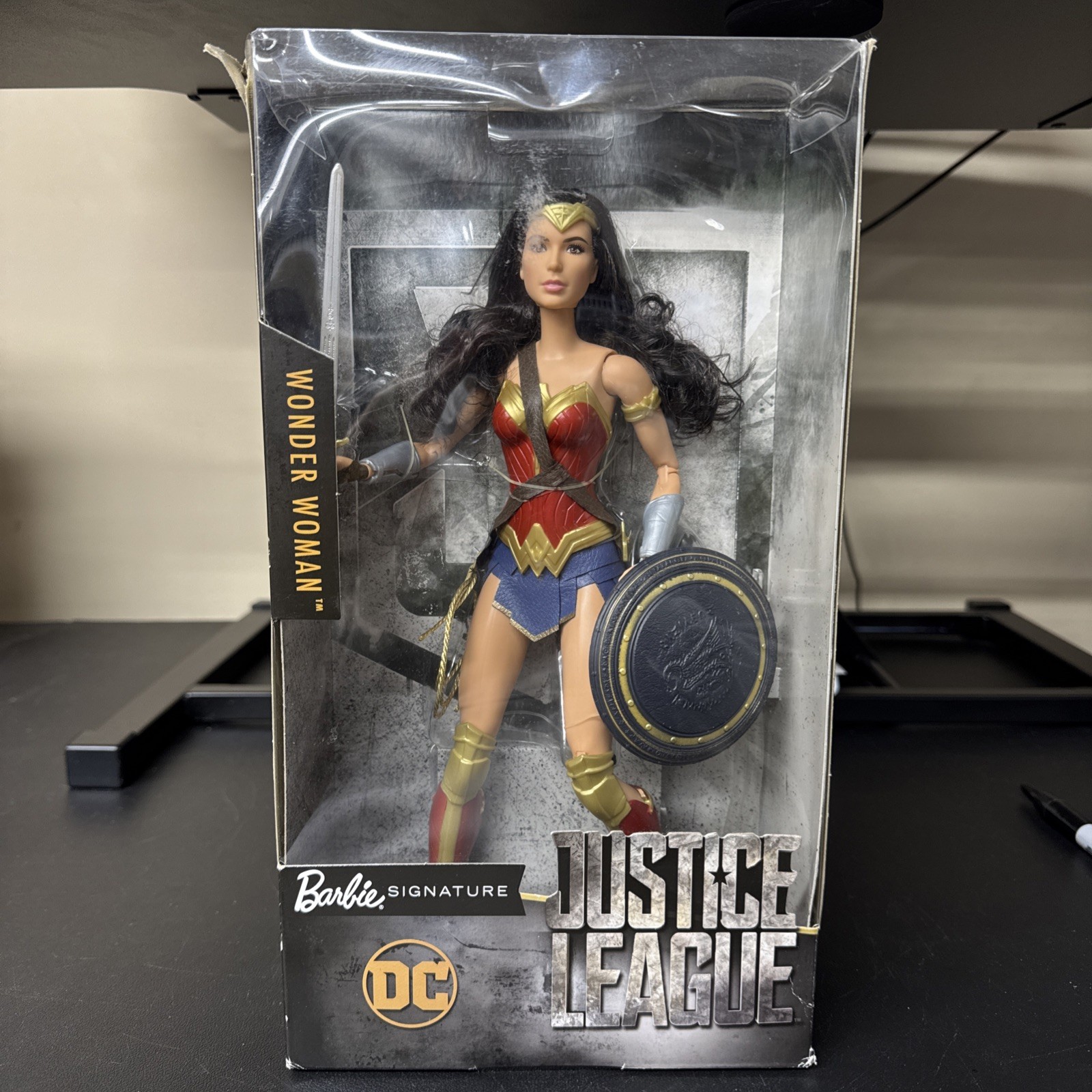 Barbie Justice League Wonder Woman Action Figure Barbie Signature Gal Gadot