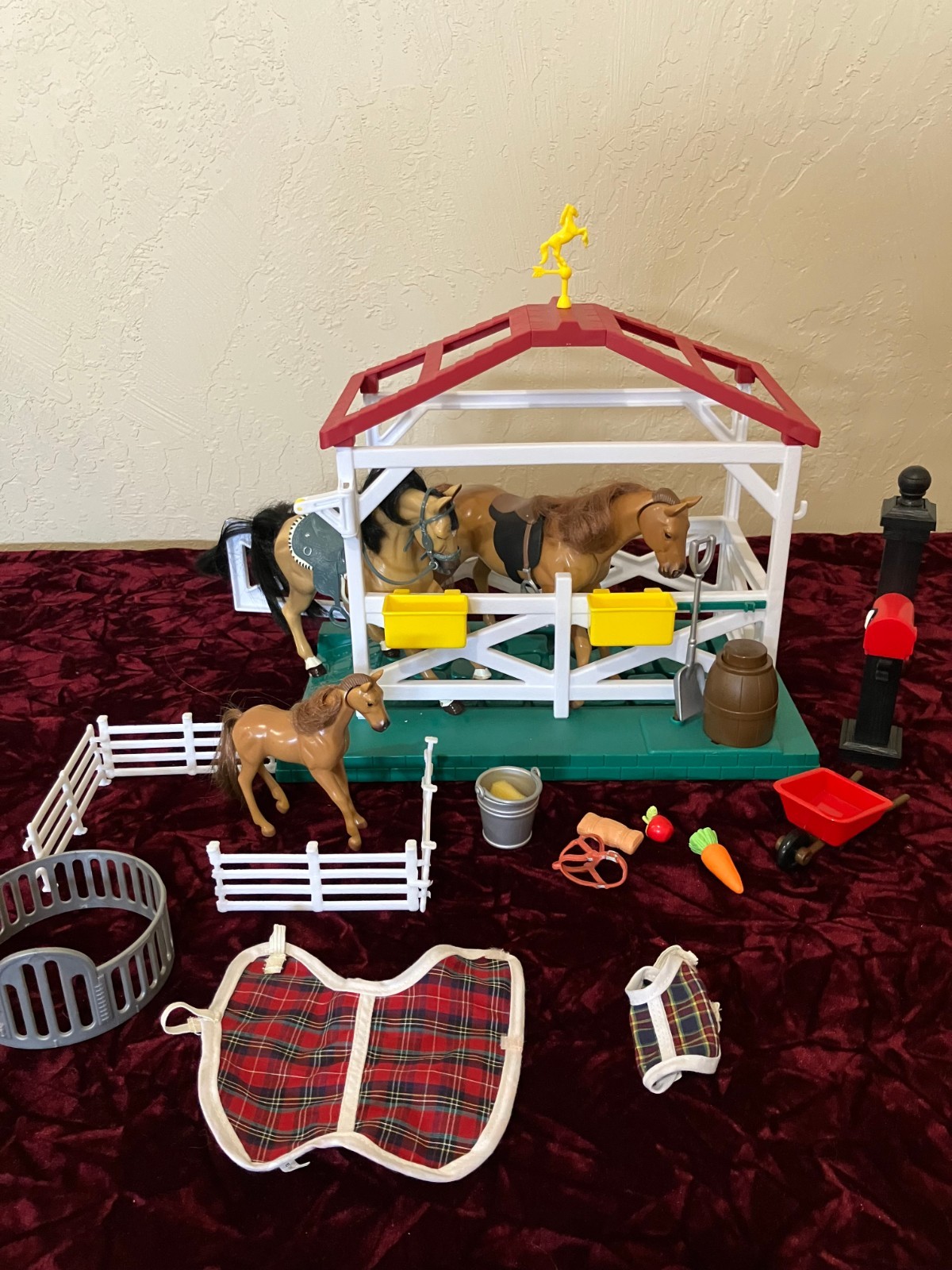 Vintage 1990’s Toy Barbie Stable with Horses and Accessories