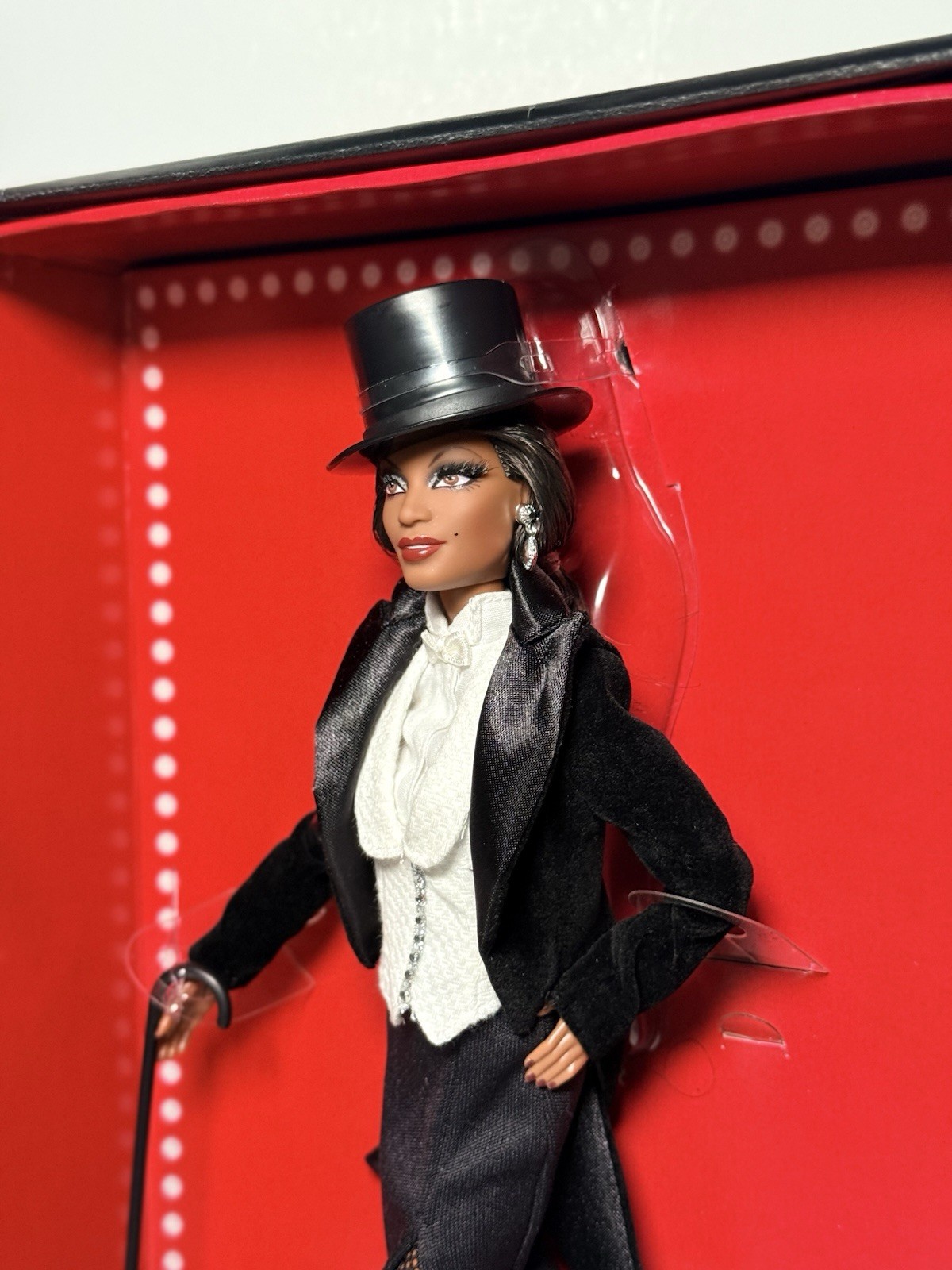 Barbie Spotlight on Broadway African American Convention Doll Platinum Label