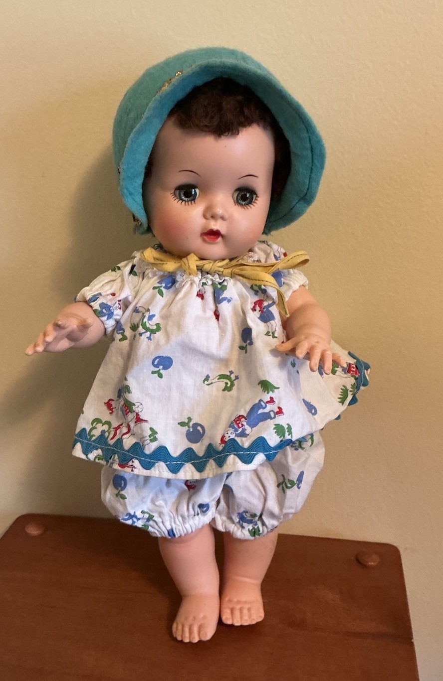 Vintage 1950s Hard Plastic Baby Doll Caracul Wig 3-Piece Outfit Closed Mouth 12”