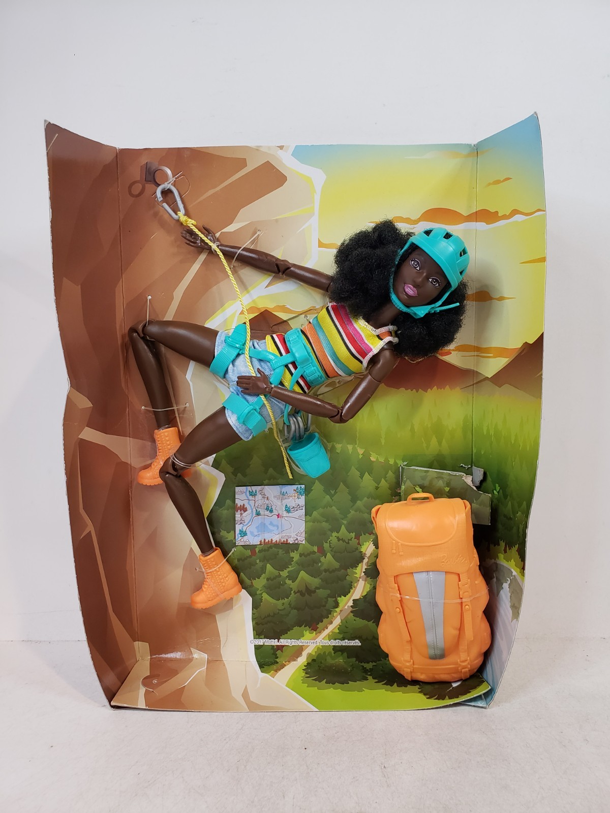 ROCK CLIMBER CAMPING FUN AA MADE TO MOVE BARBIE DOLL 2017 MATTEL FNY37