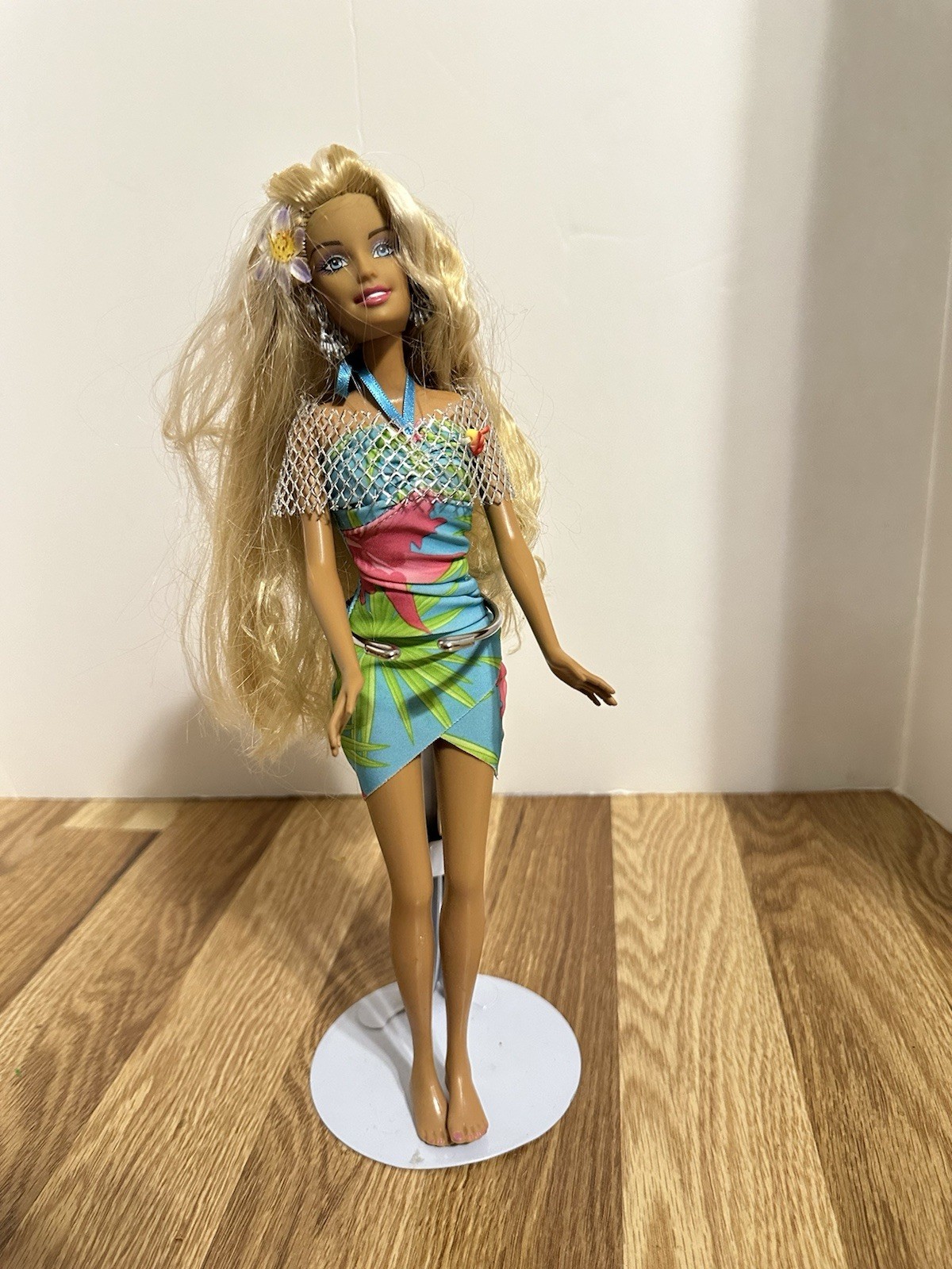 Mattel 2003 Barbie Cali Girls California Surf Barbie & Teresa Lot C6461 & C6463
