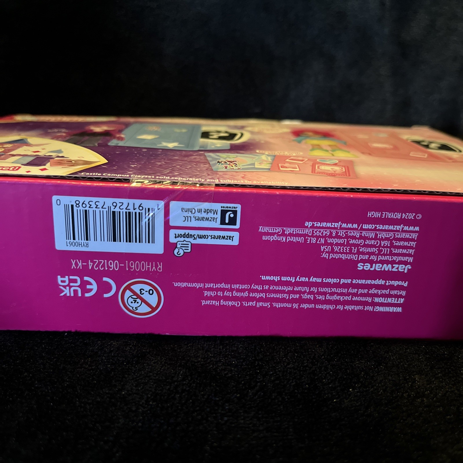 Royale High Surprise Locker 2 Pack Light Dark