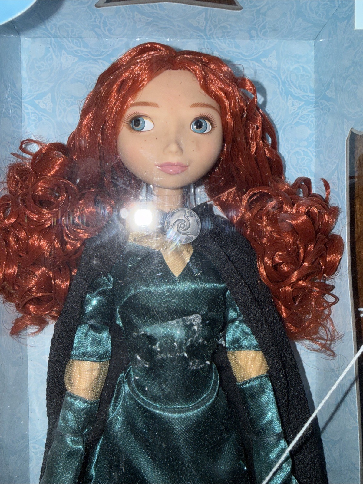 Genuine Disney Store 17″ Merida Talking Doll Pixar Brave *See Description **