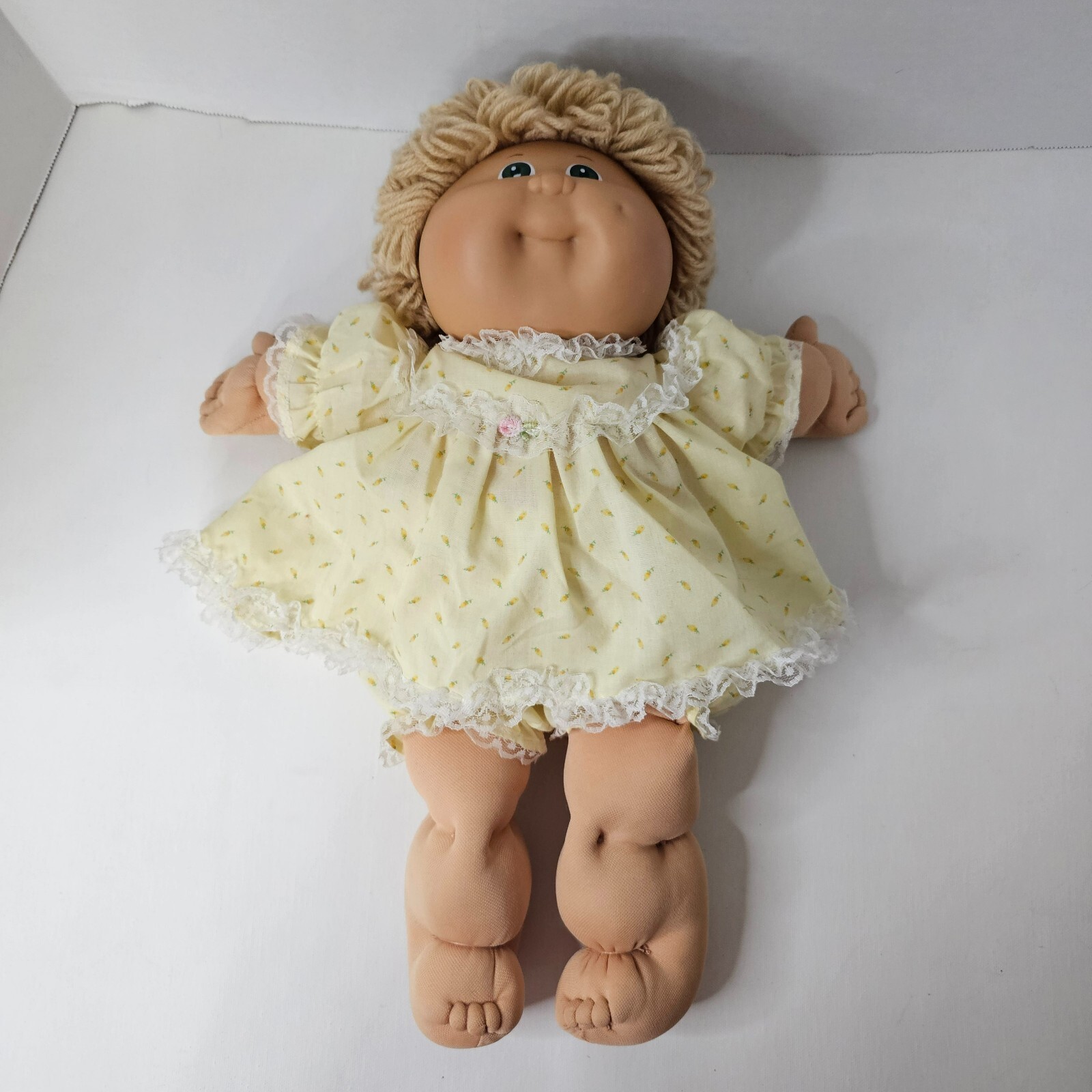Coleco Babbage Patch Doll Plush 1978, 1982 Popcorn Hair Green Eyes With Outfit