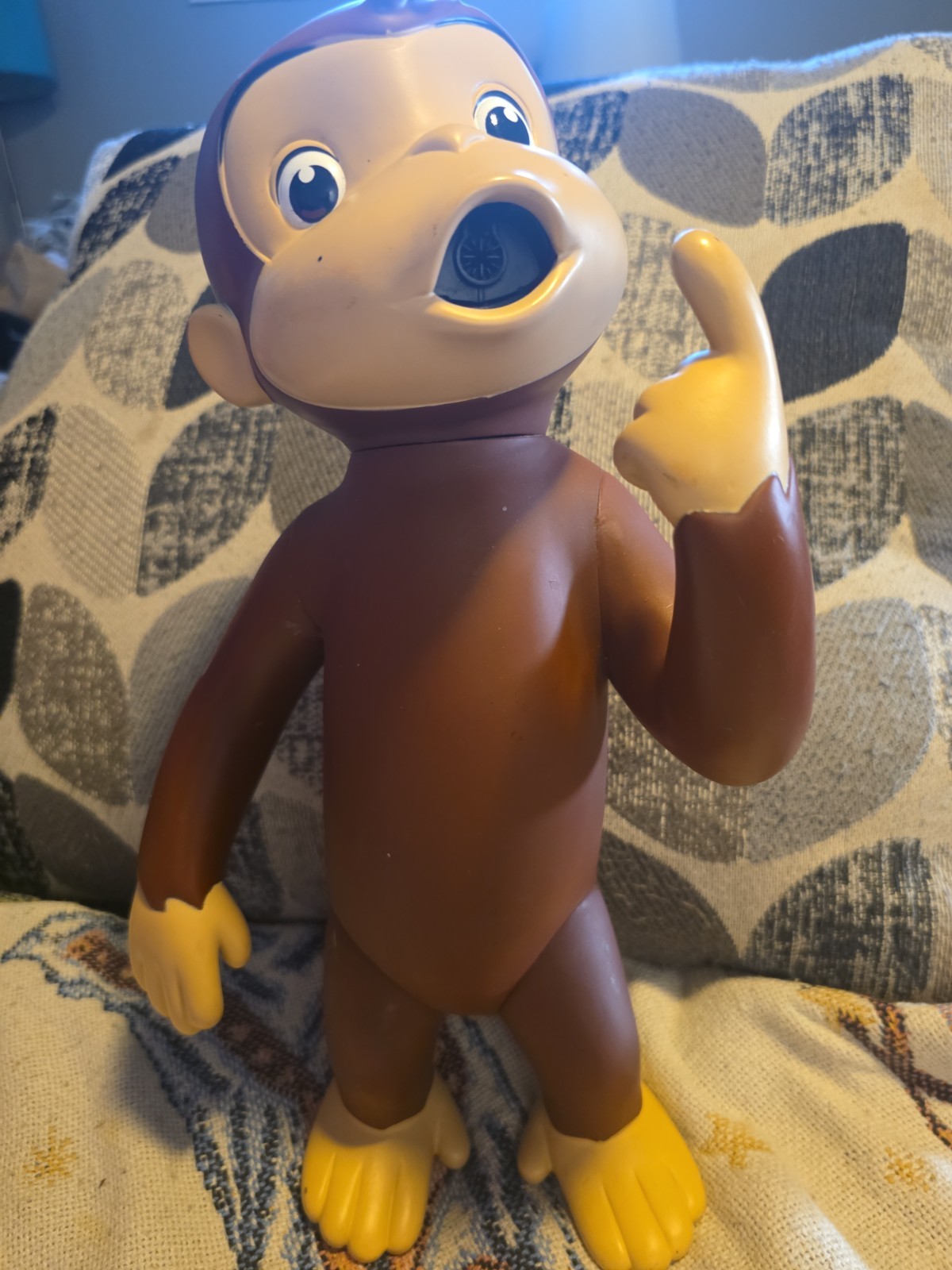 CURIOUS GEORGE SOAP BLOWER TOY VINTAGE FIGURE UNIVERSAL STUDIOS TUB TIME