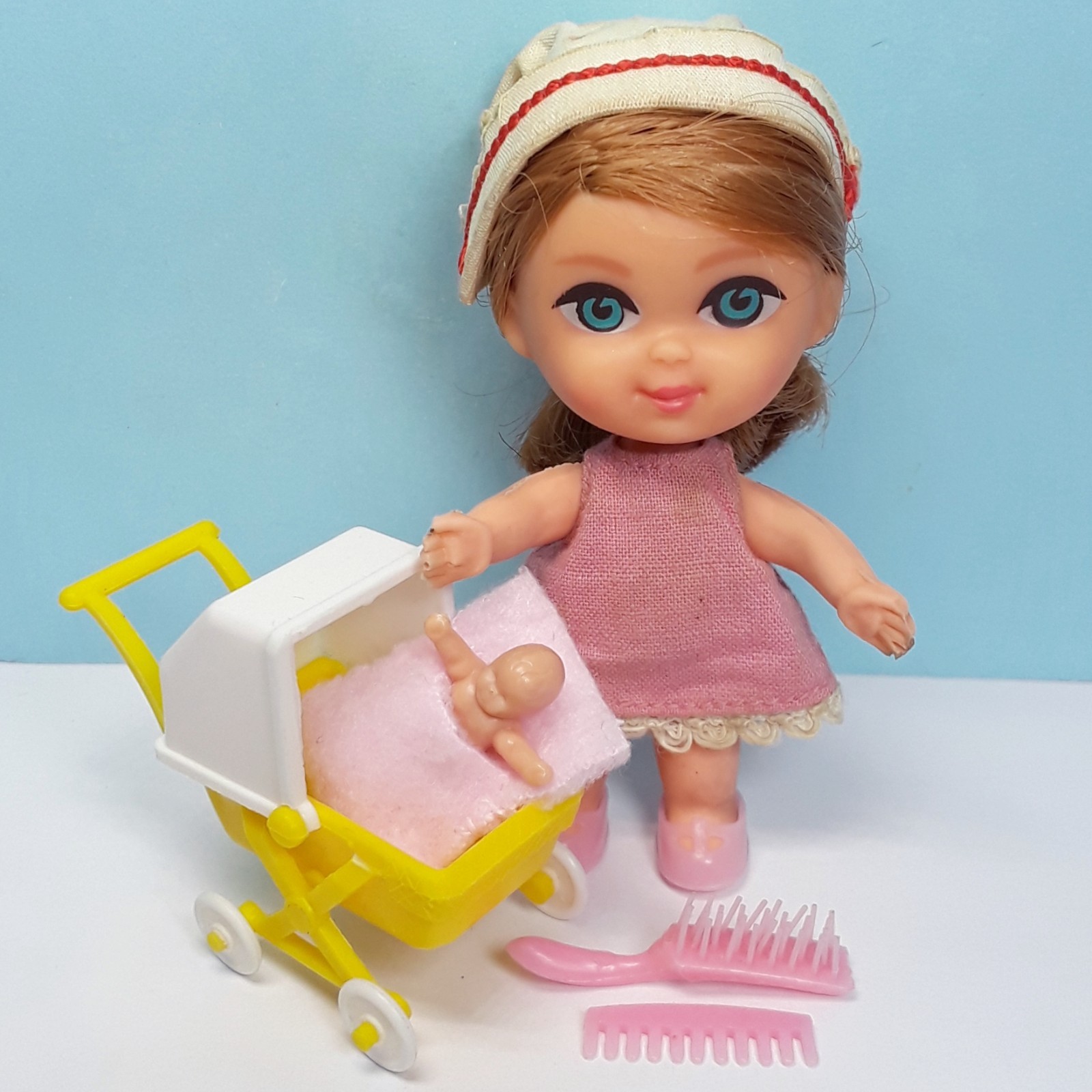 Vtg. Mattel Liddle Kiddles FLORENCE NIDDLE Doll, Outfit, Hat, Shoes, Buggy, Baby