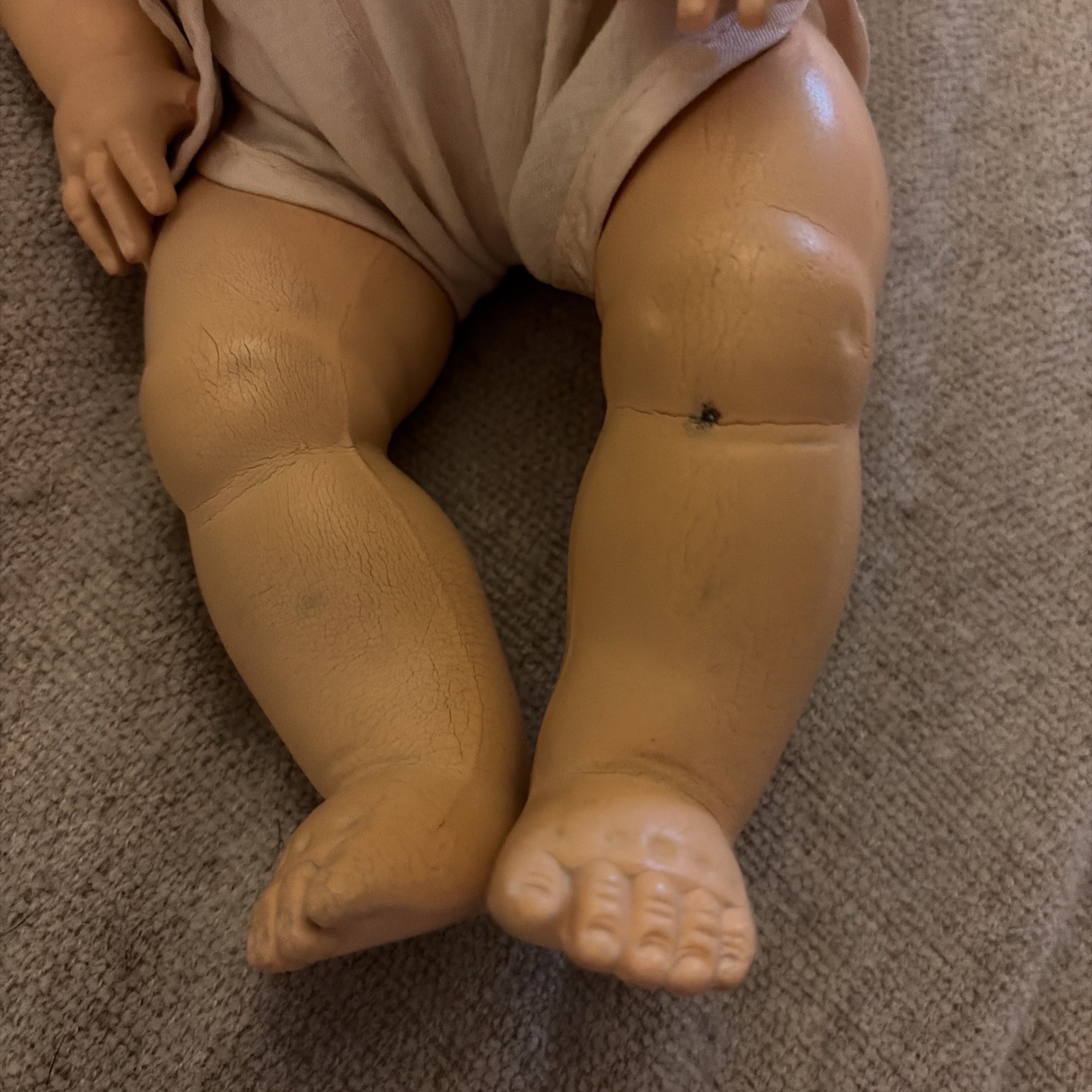 Vintage 1950s Tiny Tears Baby Doll American Character Painted Hair Orig Romper