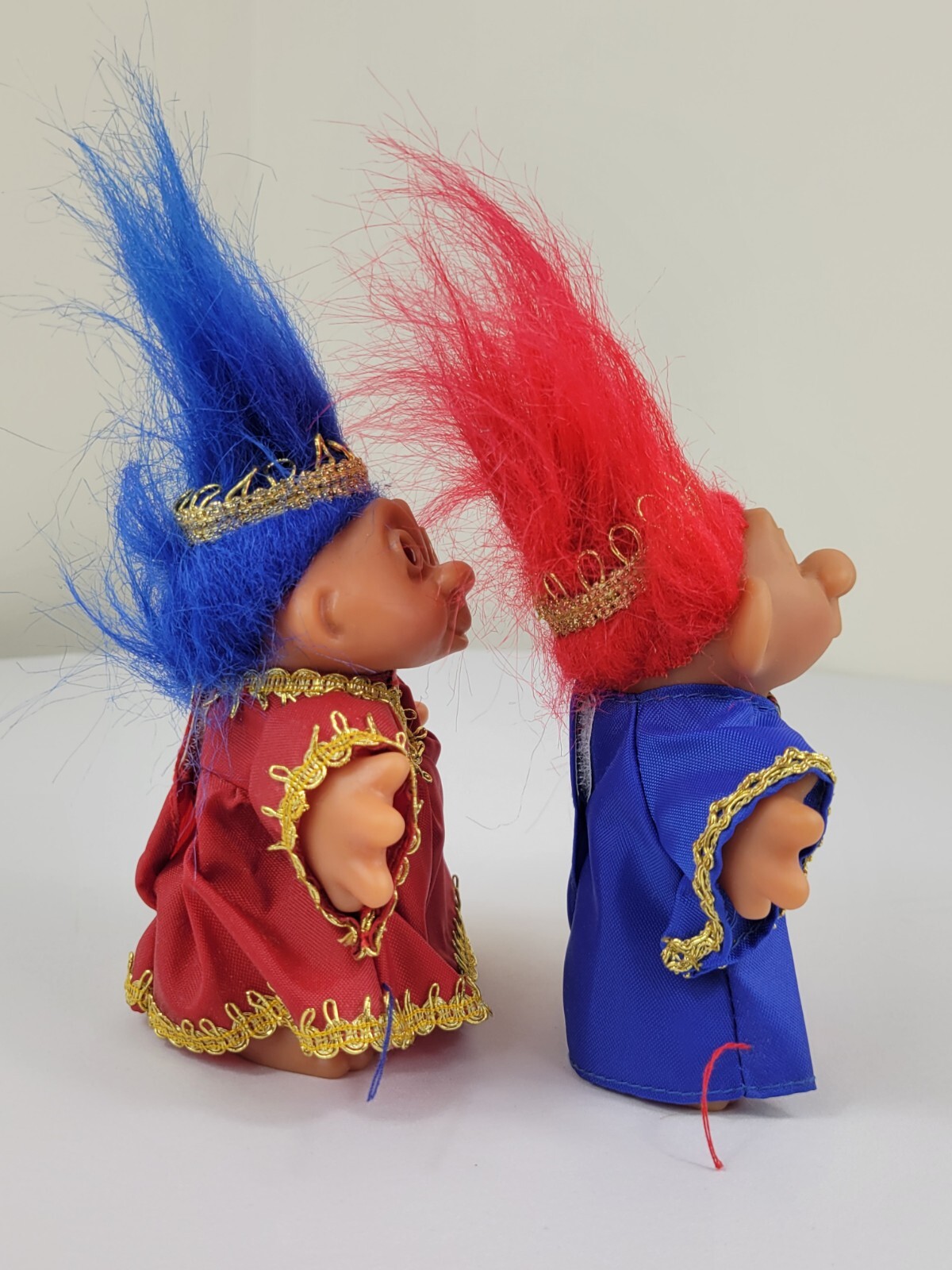 Trolls Dolls King Azul and Queen Ruby 2001 Playmates Toys Totall