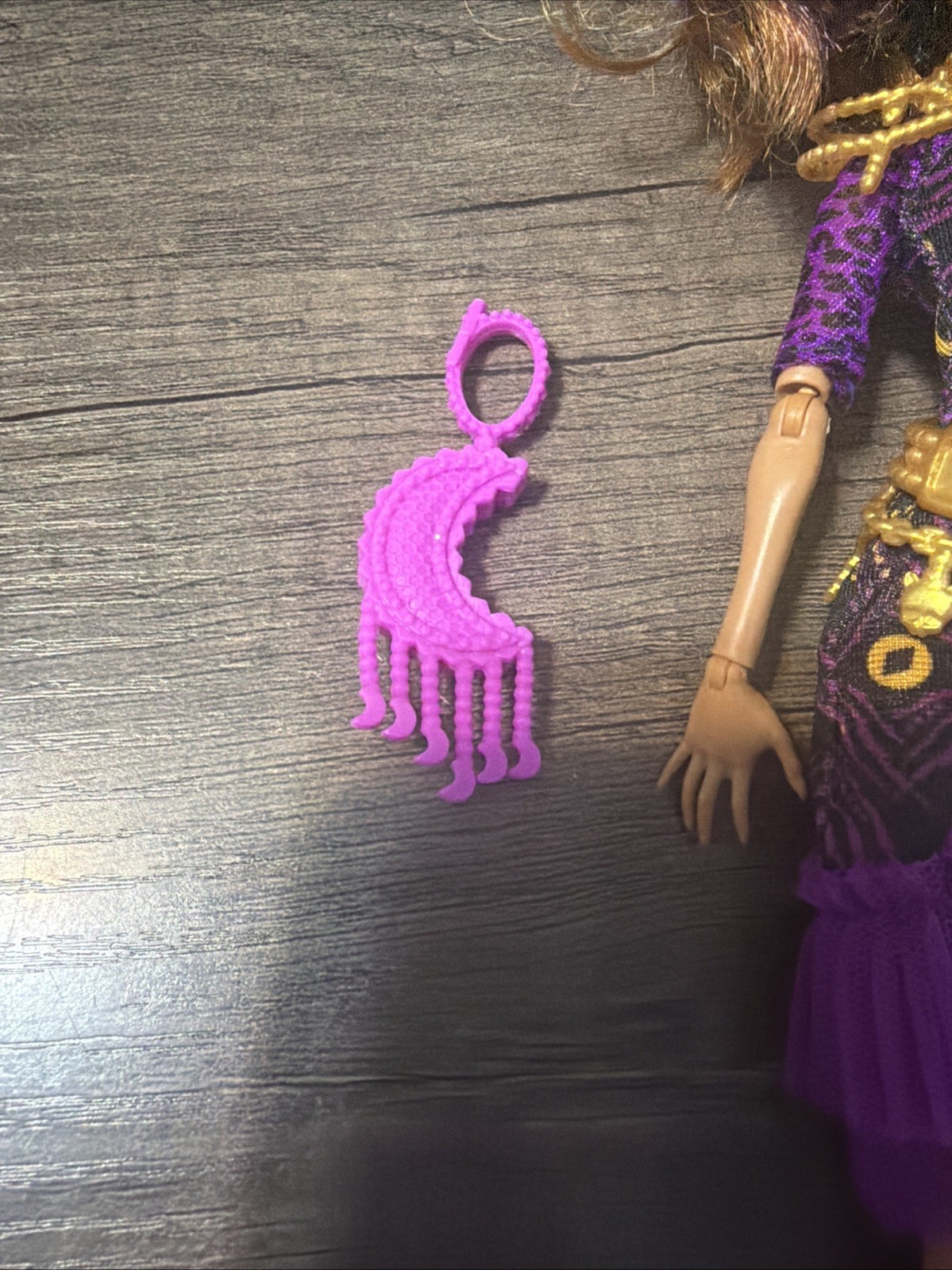 Monster High Doll Frights Camera Action Black Carpet Clawdeen Wolf