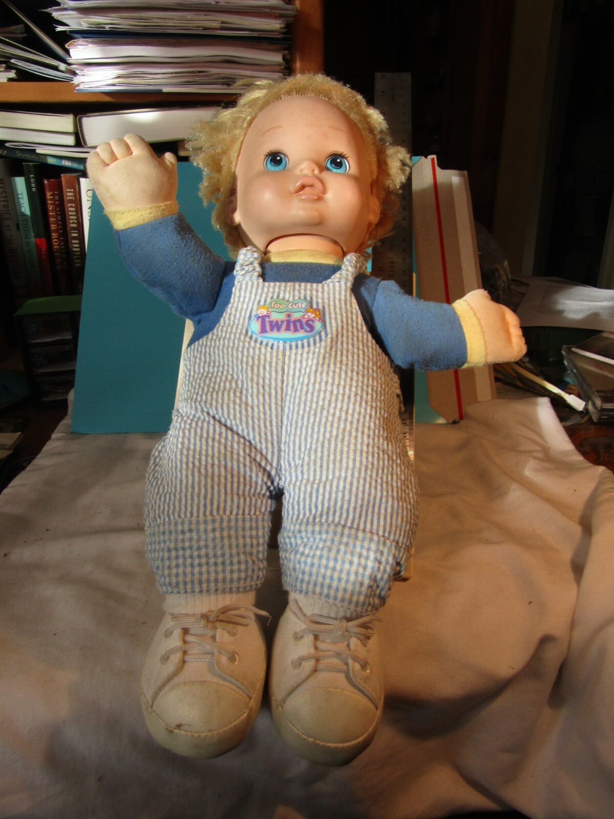2x Too cute twins 2000 toys the girl is talking boy no, both VG 15″ tall