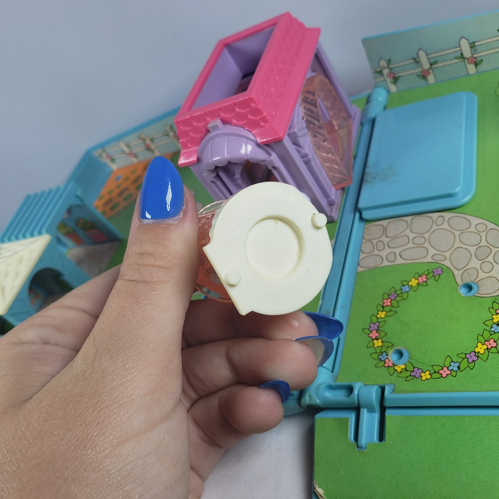VTG 1989 Galoob Cutie Club Kids Blue Purse Locket Playset, Incomplete