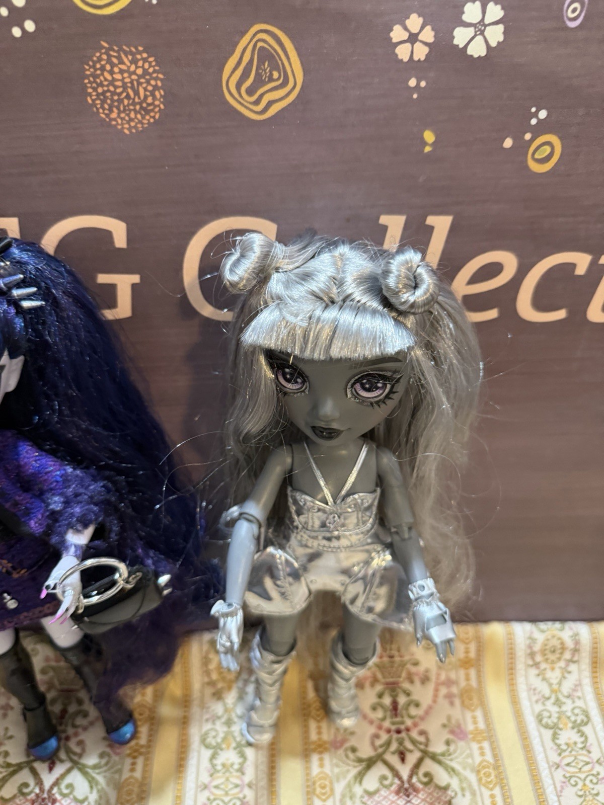 Rainbow High Shadow Luna Madison Greyscale Veronica Storm LOT of 2