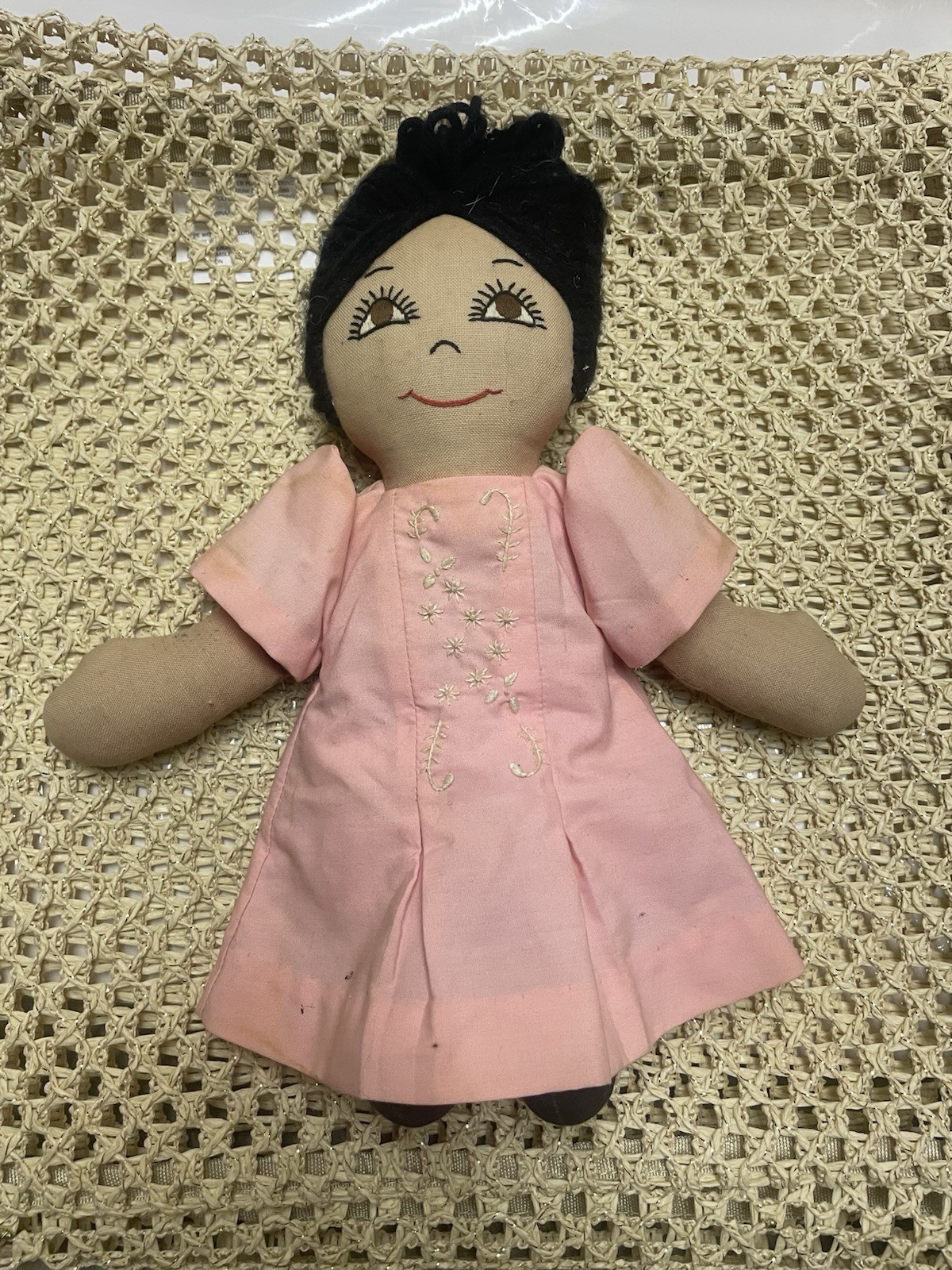 VINTAGE NATIVE AMERICAN CLOTH DOLL FEMALE ART ALL FABRIC PINK DRESS