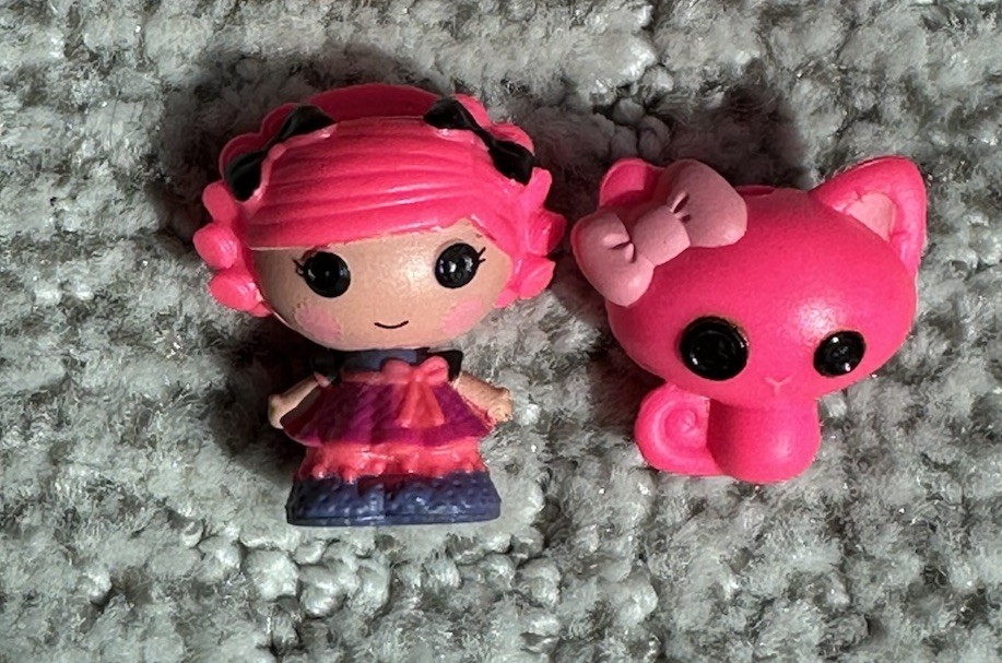 Lalaloopsy Tinies CONFETTI CARNIVALE & PET PINK CAT 1.5” Doll HTF PAIR