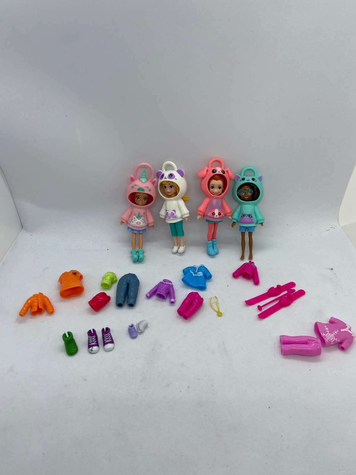 Polly Pocket Hoodie Friends Dolls Lot 4 + Clothes Shoes Accessories 2020s
